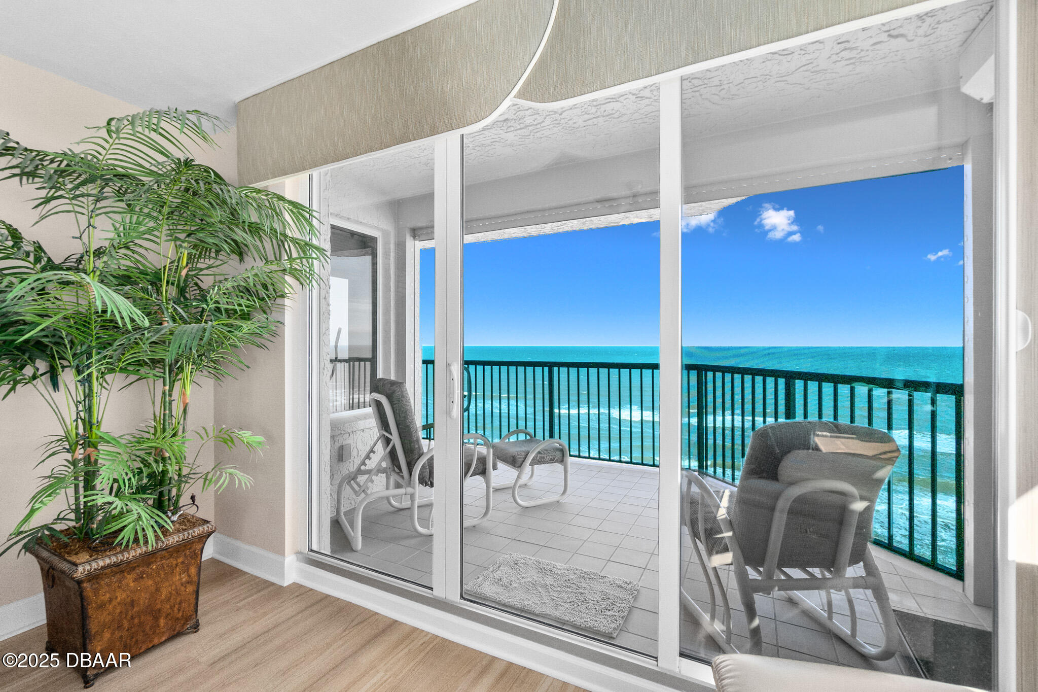 3311 S Atlantic Avenue Unit: 1704