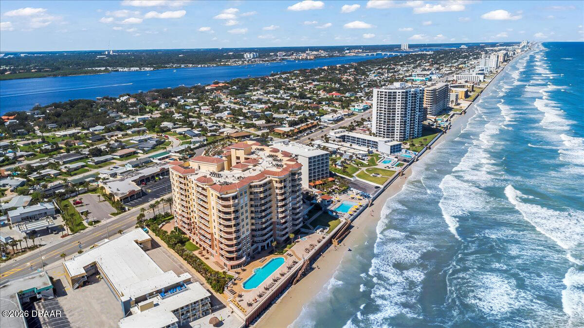 2515 S Atlantic Avenue Unit: 1004