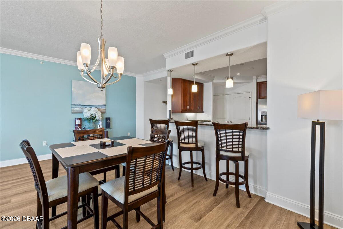 2515 S Atlantic Avenue Unit: 1004