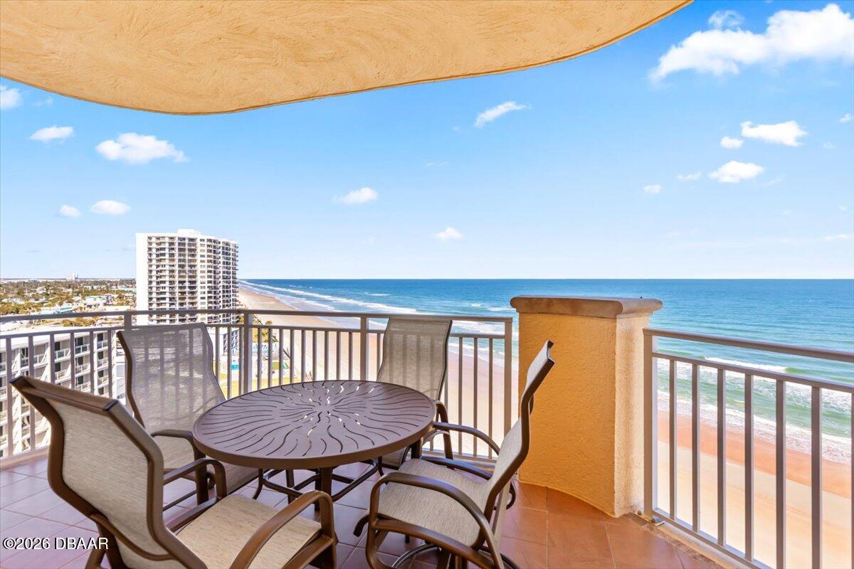2515 S Atlantic Avenue Unit: 1004