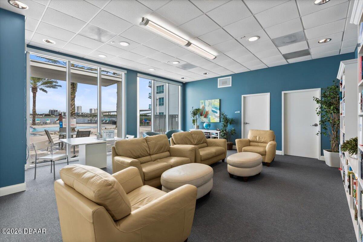 231 Riverside Drive Unit: 2002