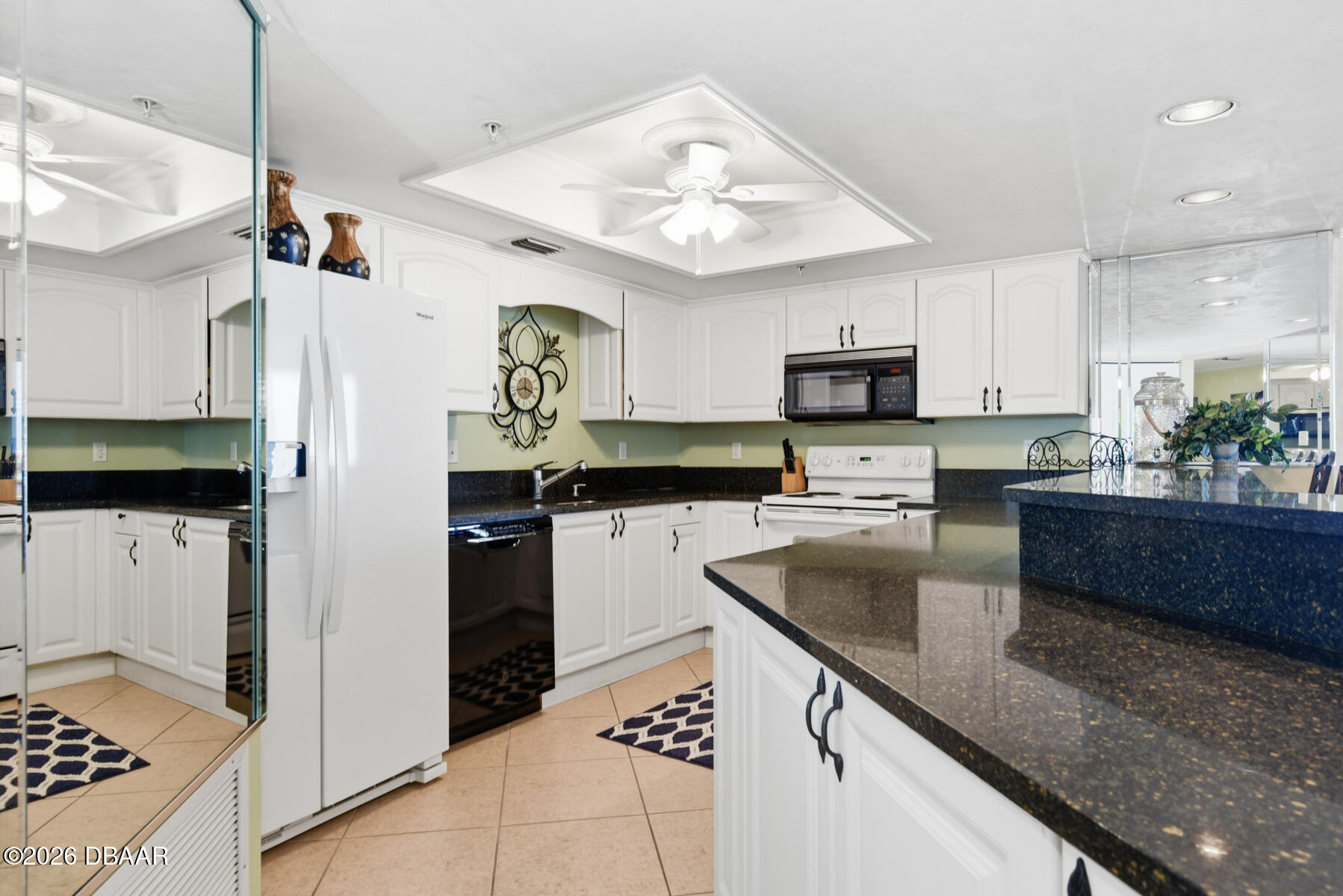 2545 S Atlantic Avenue Unit: 1103