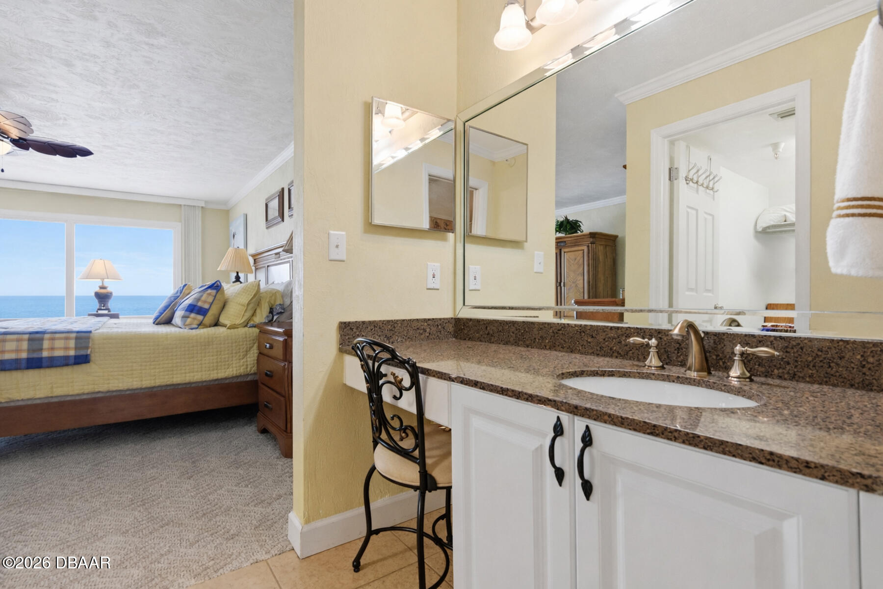 2545 S Atlantic Avenue Unit: 1103