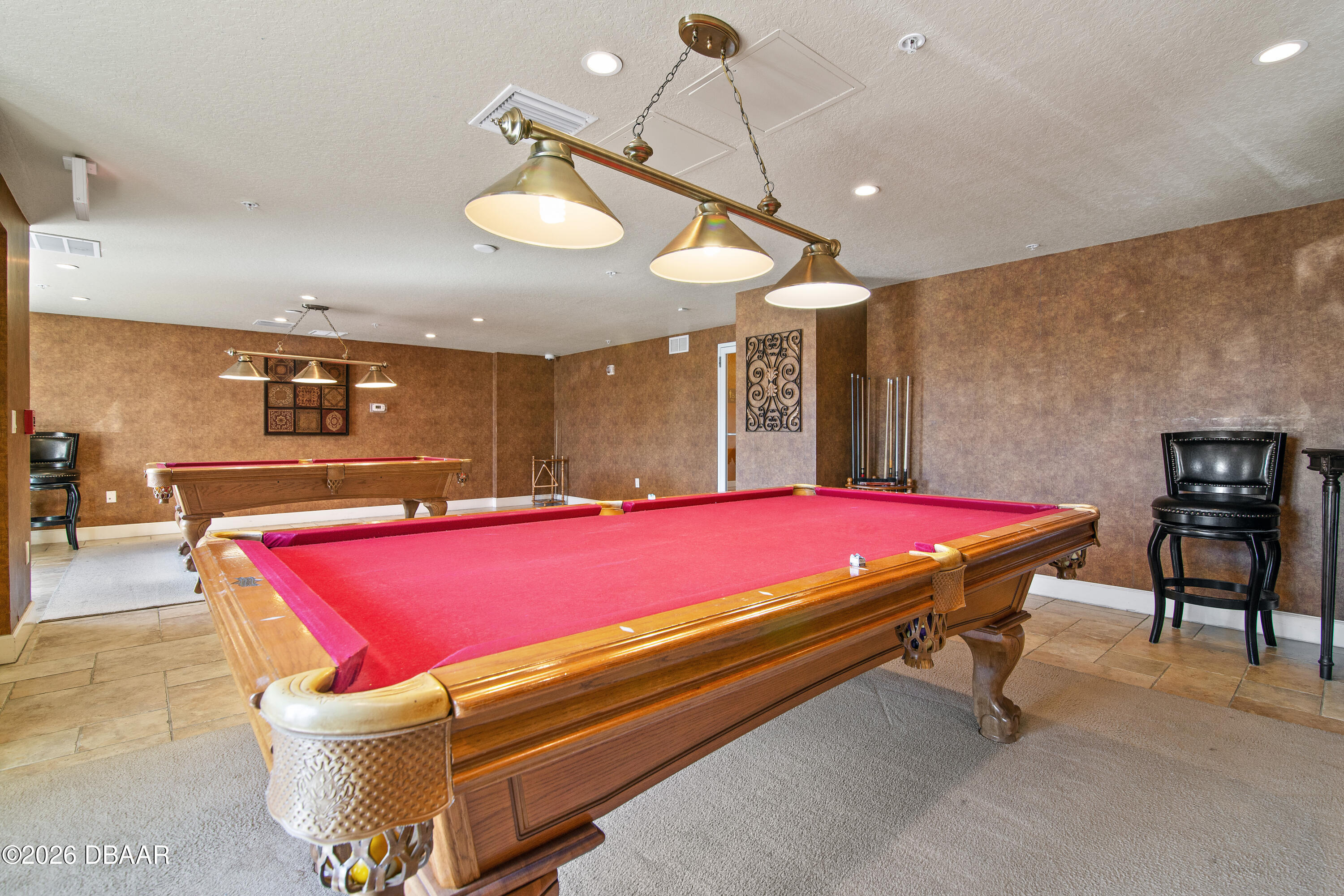 2403 S Atlantic Avenue Unit: 811