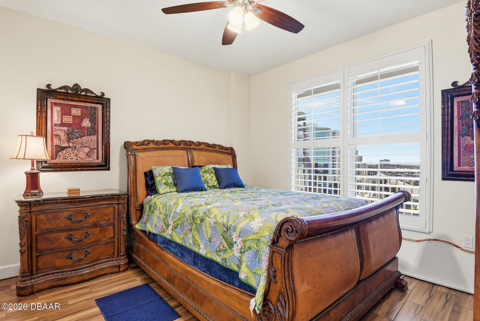 2403 S Atlantic Avenue Unit: 811