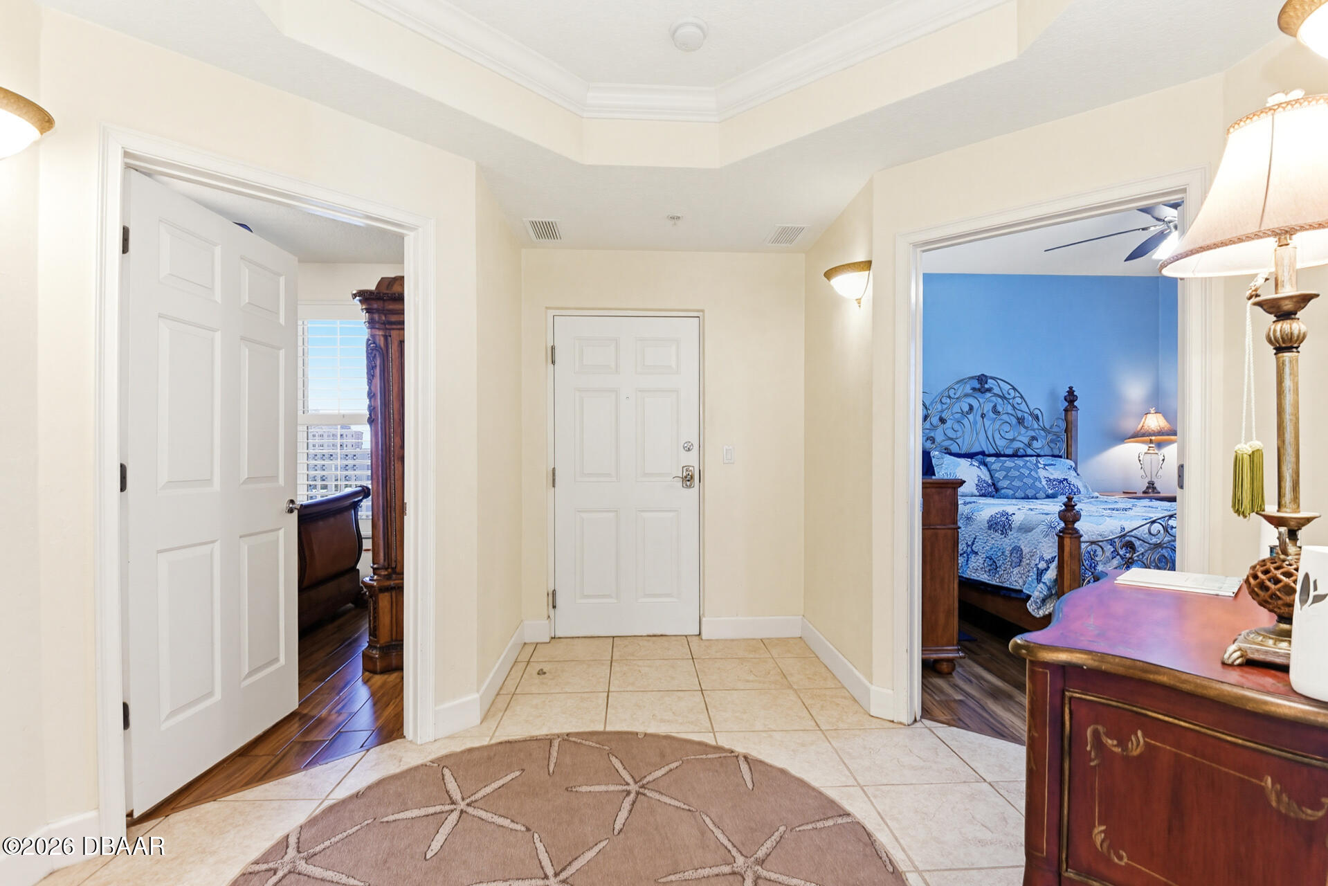 2403 S Atlantic Avenue Unit: 811