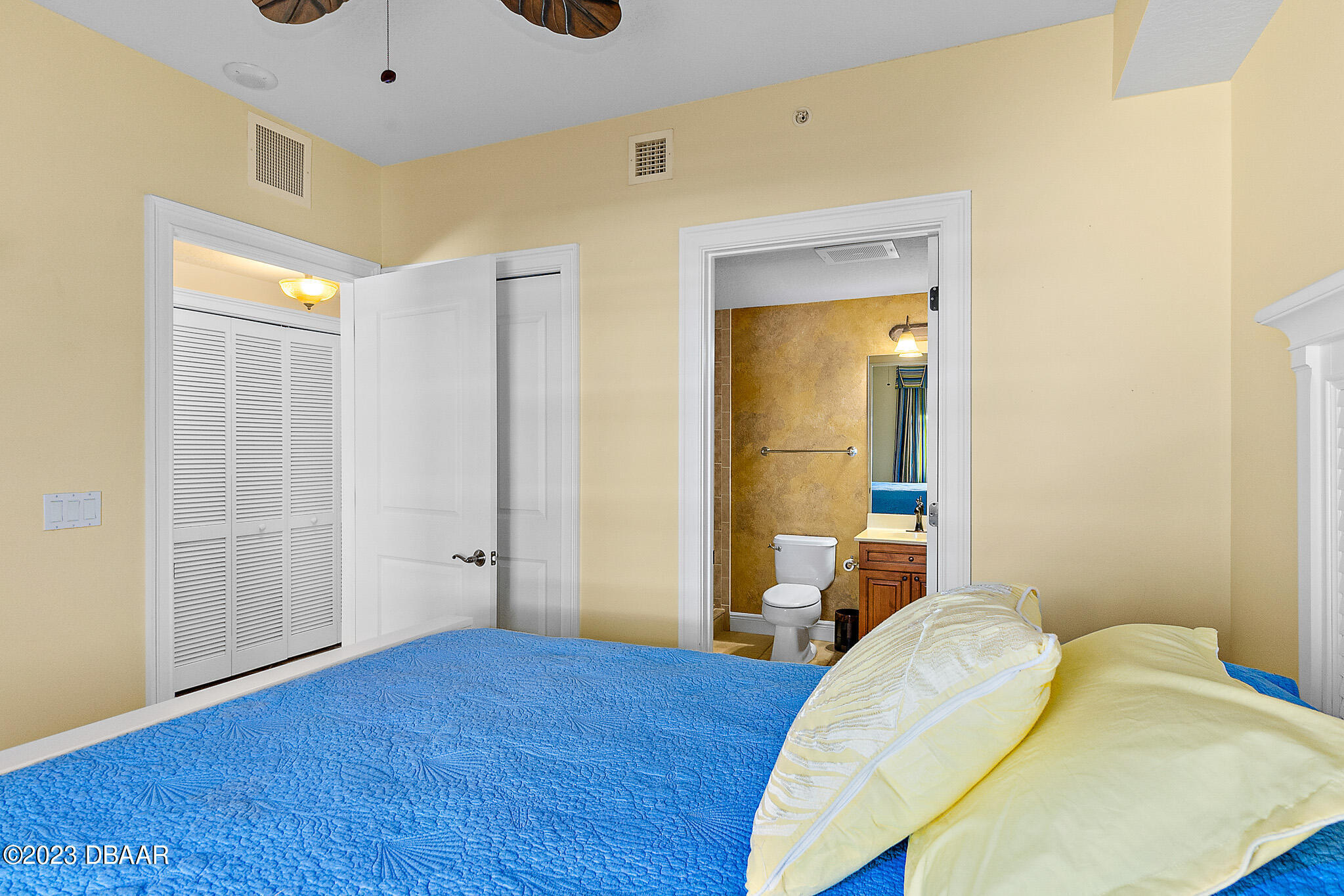 2901 S Atlantic Avenue Unit: 401