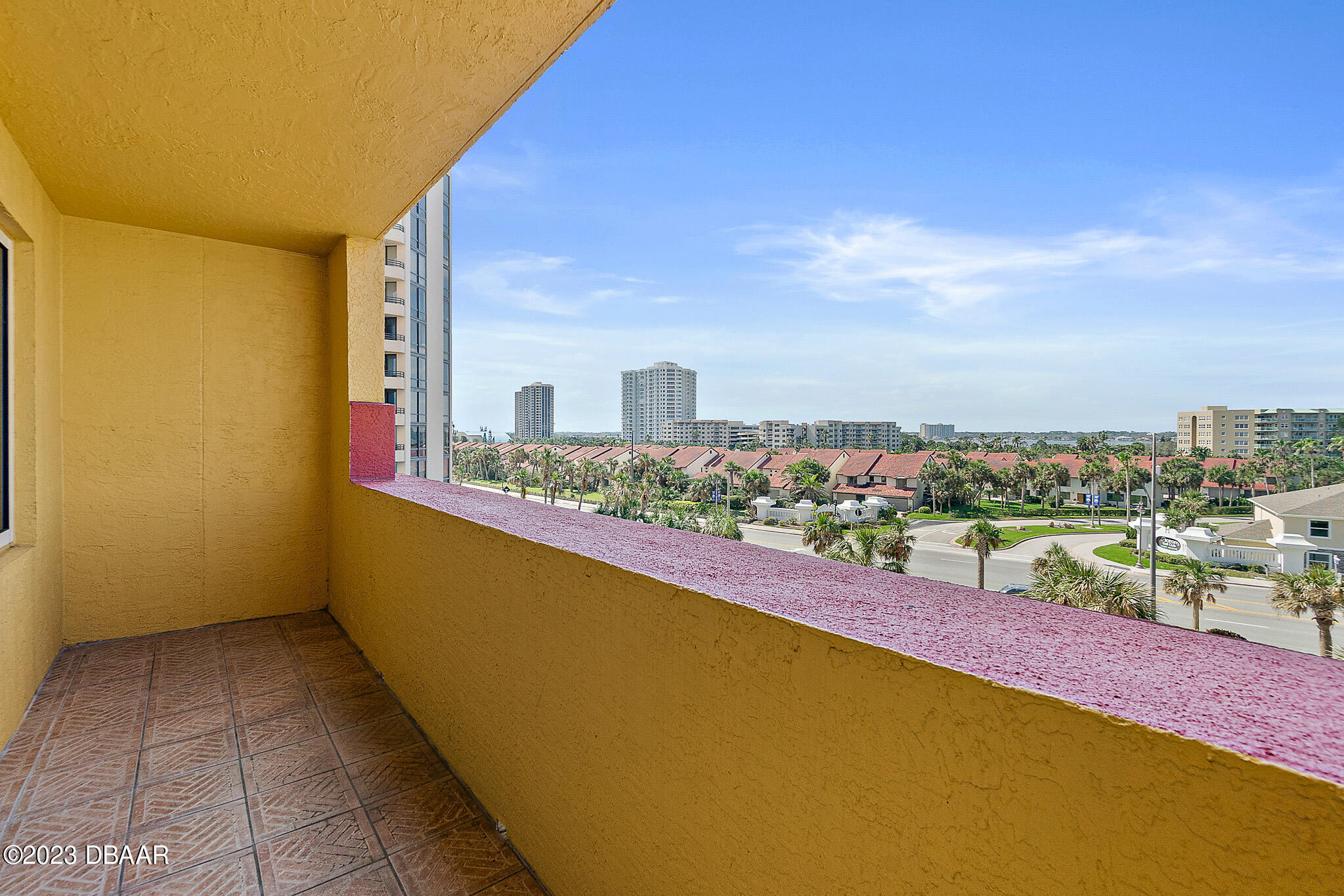 2901 S Atlantic Avenue Unit: 401