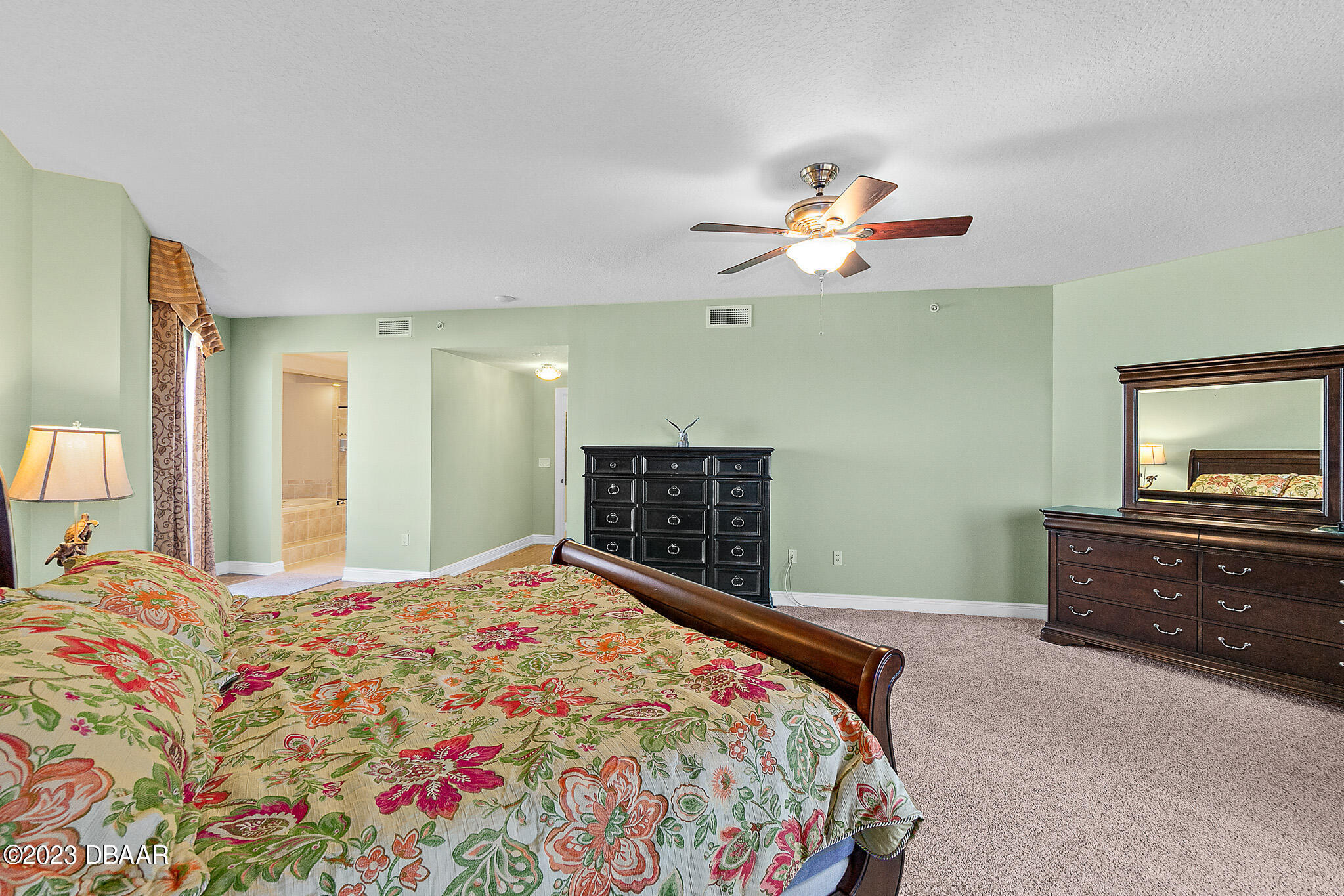 2901 S Atlantic Avenue Unit: 401