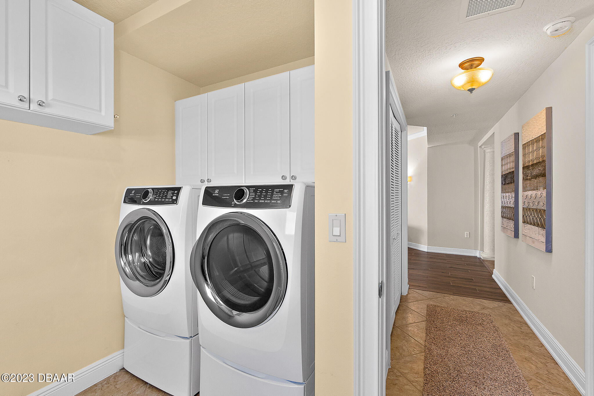 2901 S Atlantic Avenue Unit: 401