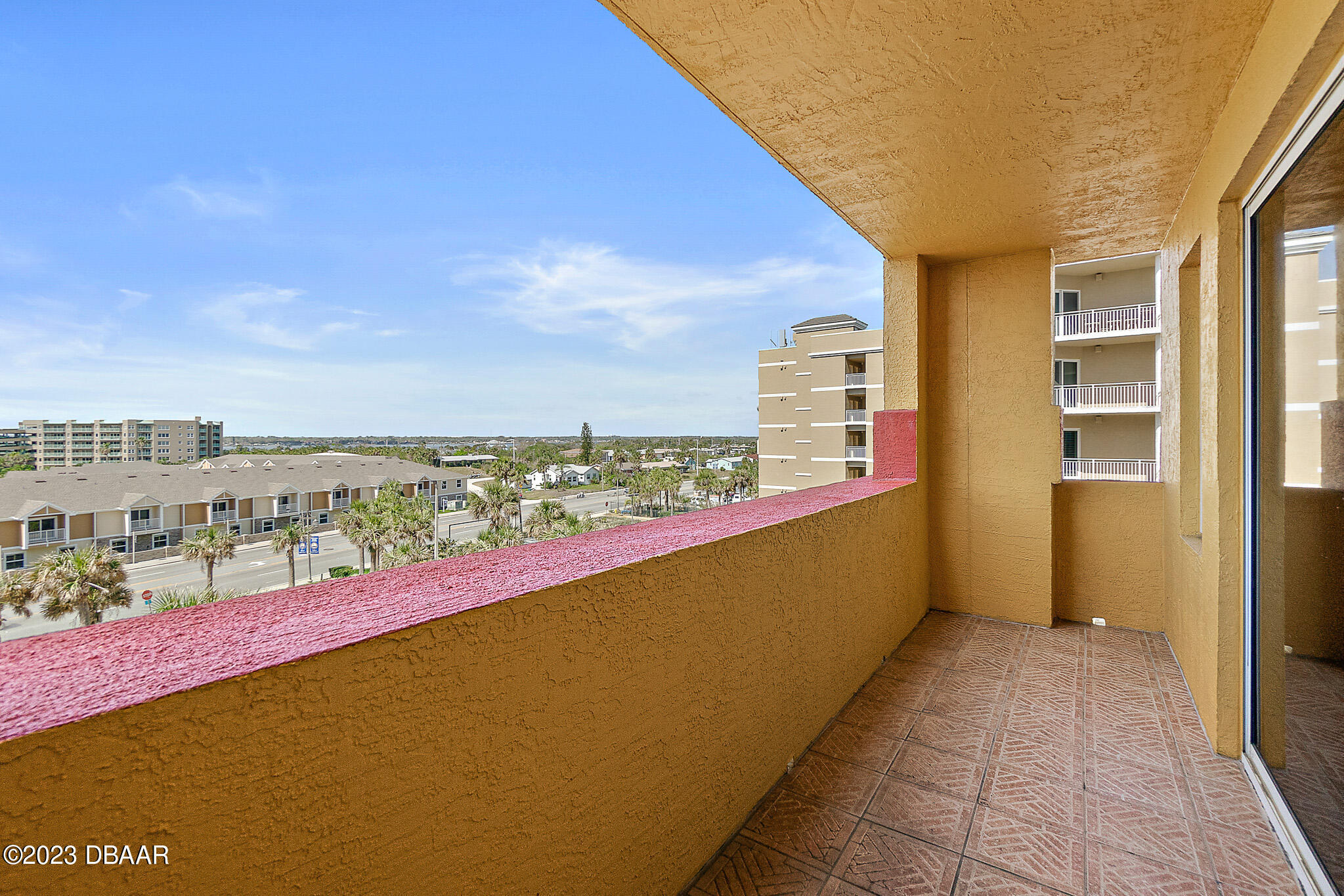 2901 S Atlantic Avenue Unit: 401