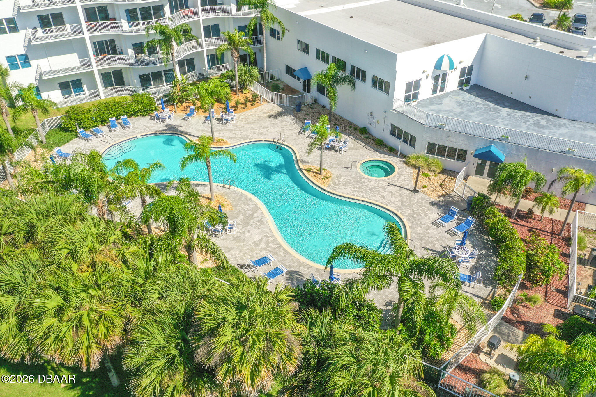 2 Oceans West Boulevard Unit: 2006