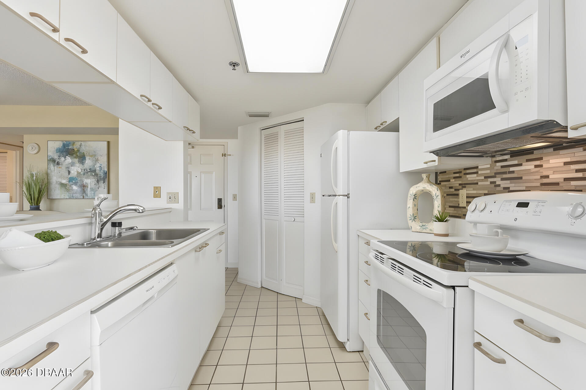 2917 S Atlantic Avenue Unit: 1101