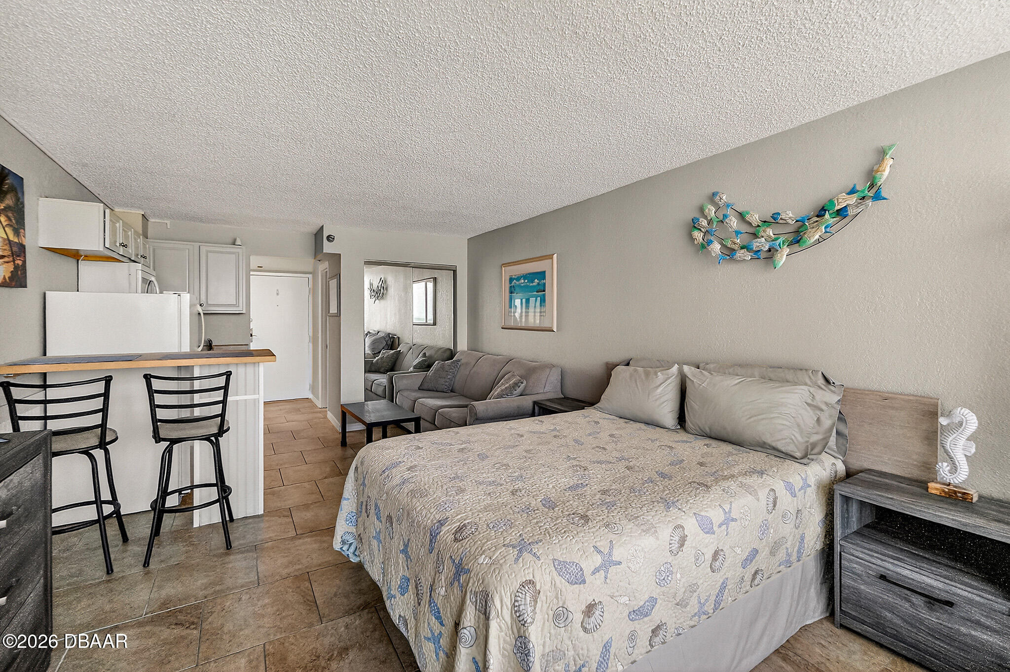 2043 S Atlantic Avenue 718