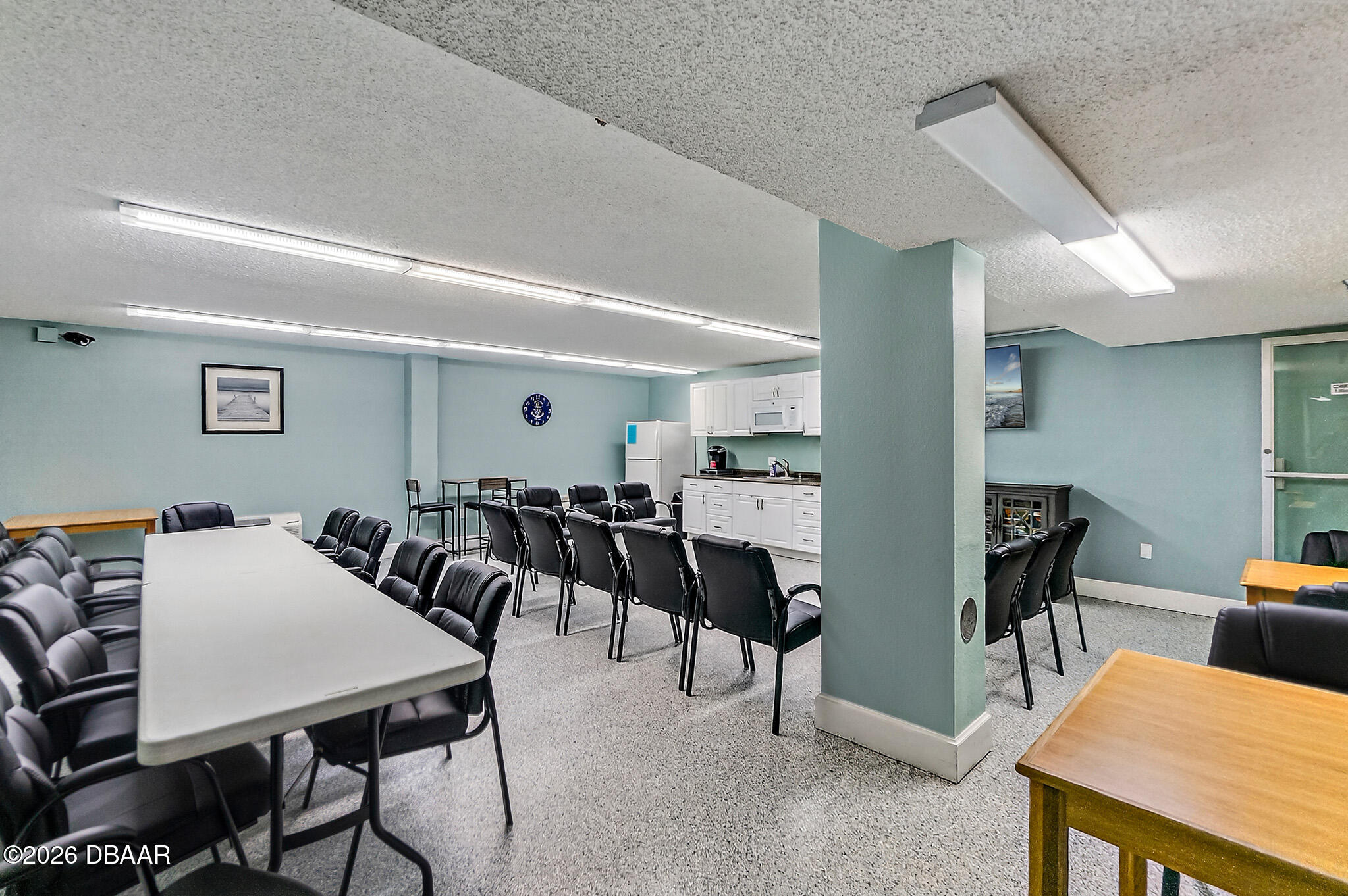 2043 S Atlantic Avenue 718