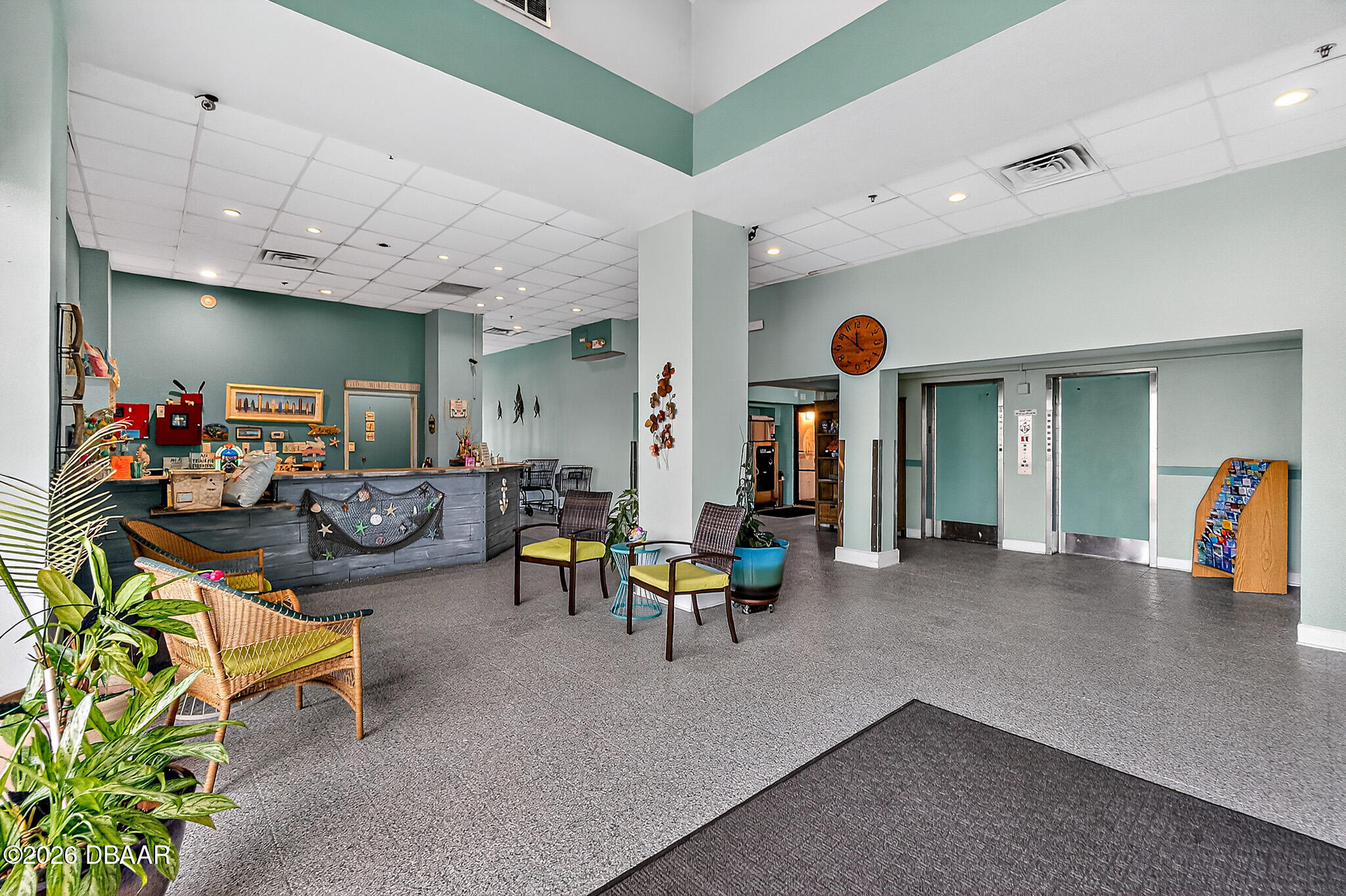 2043 S Atlantic Avenue 718