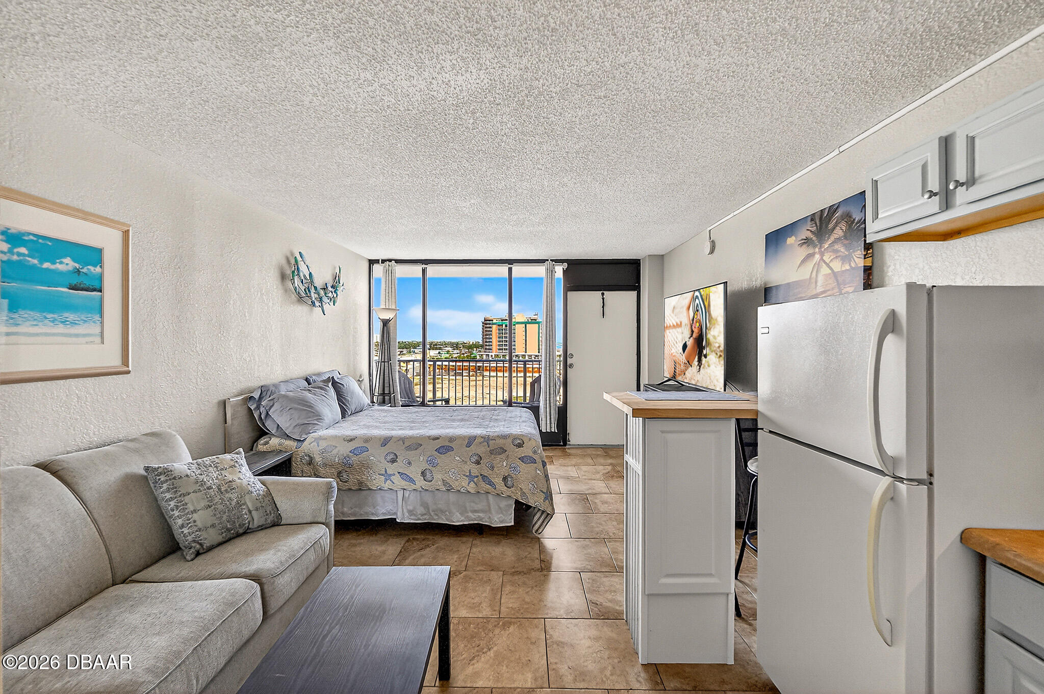 2043 S Atlantic Avenue 718