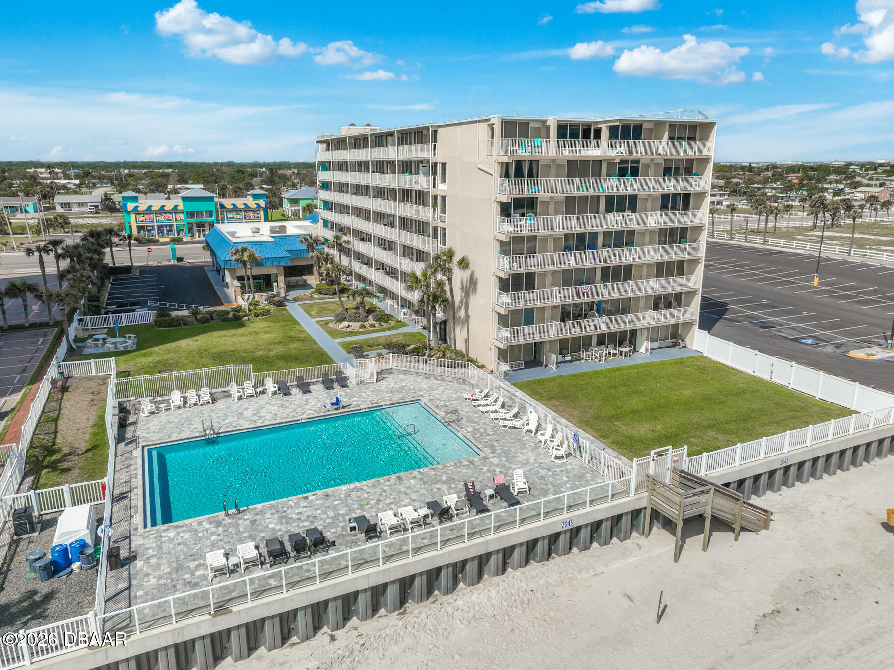 2043 S Atlantic Avenue 718