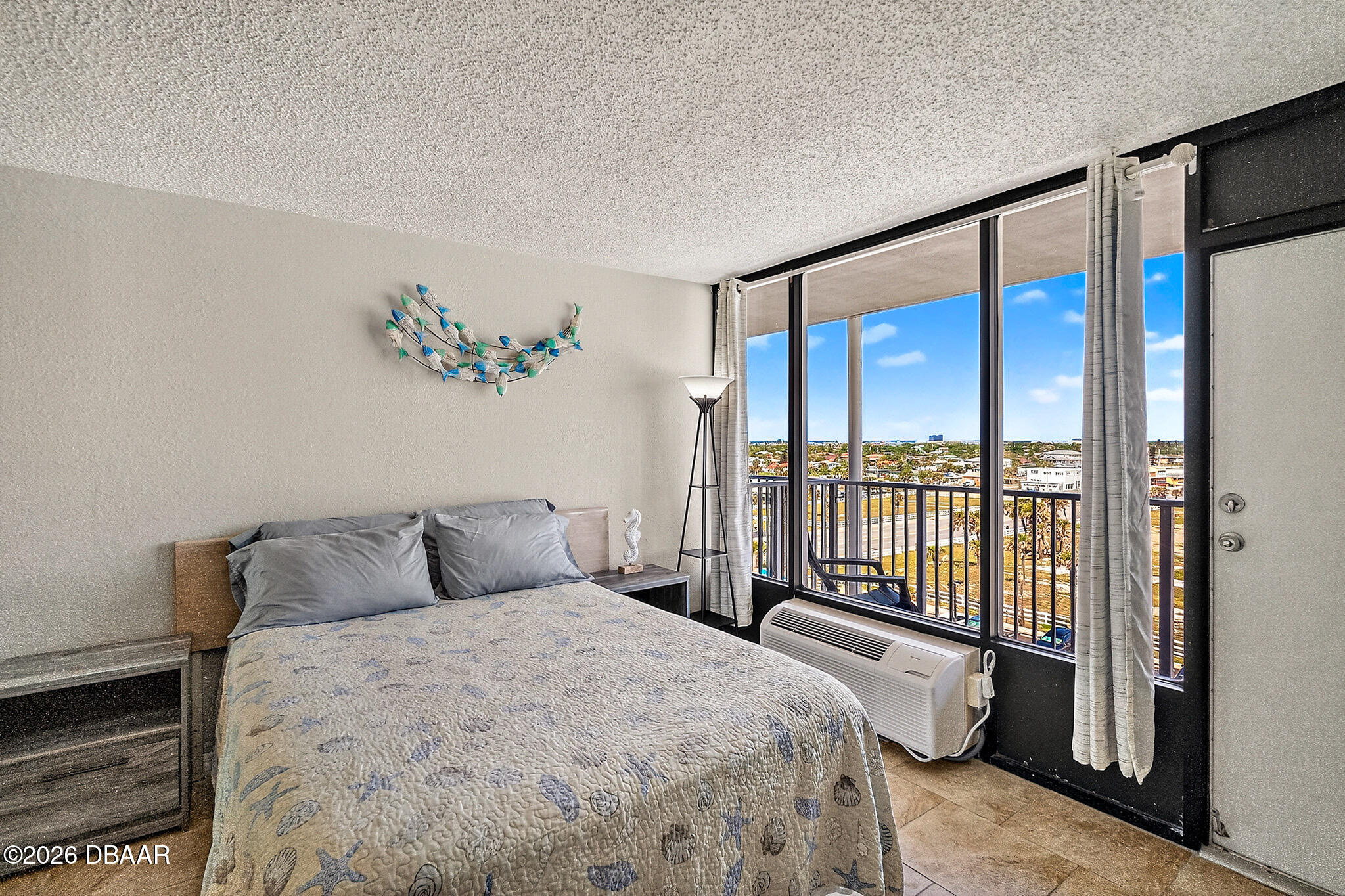 2043 S Atlantic Avenue 718