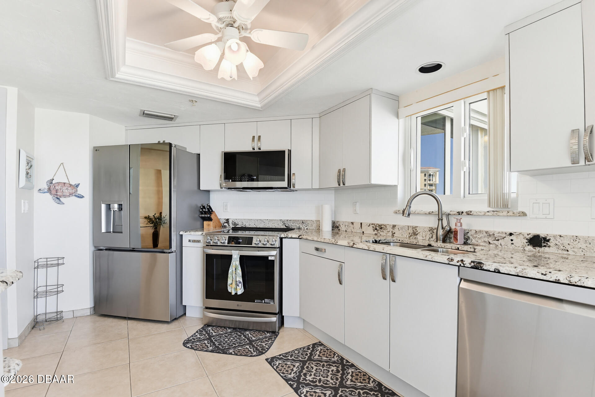 2545 S Atlantic Avenue Unit: 601