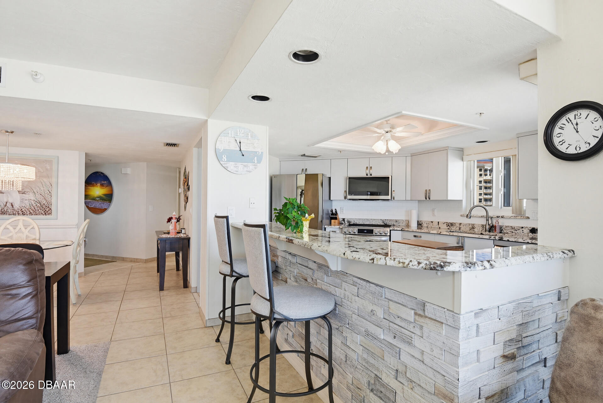 2545 S Atlantic Avenue Unit: 601