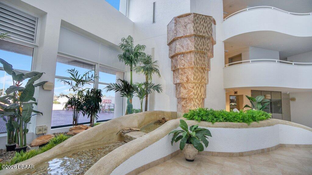 2545 S Atlantic Avenue Unit: 601