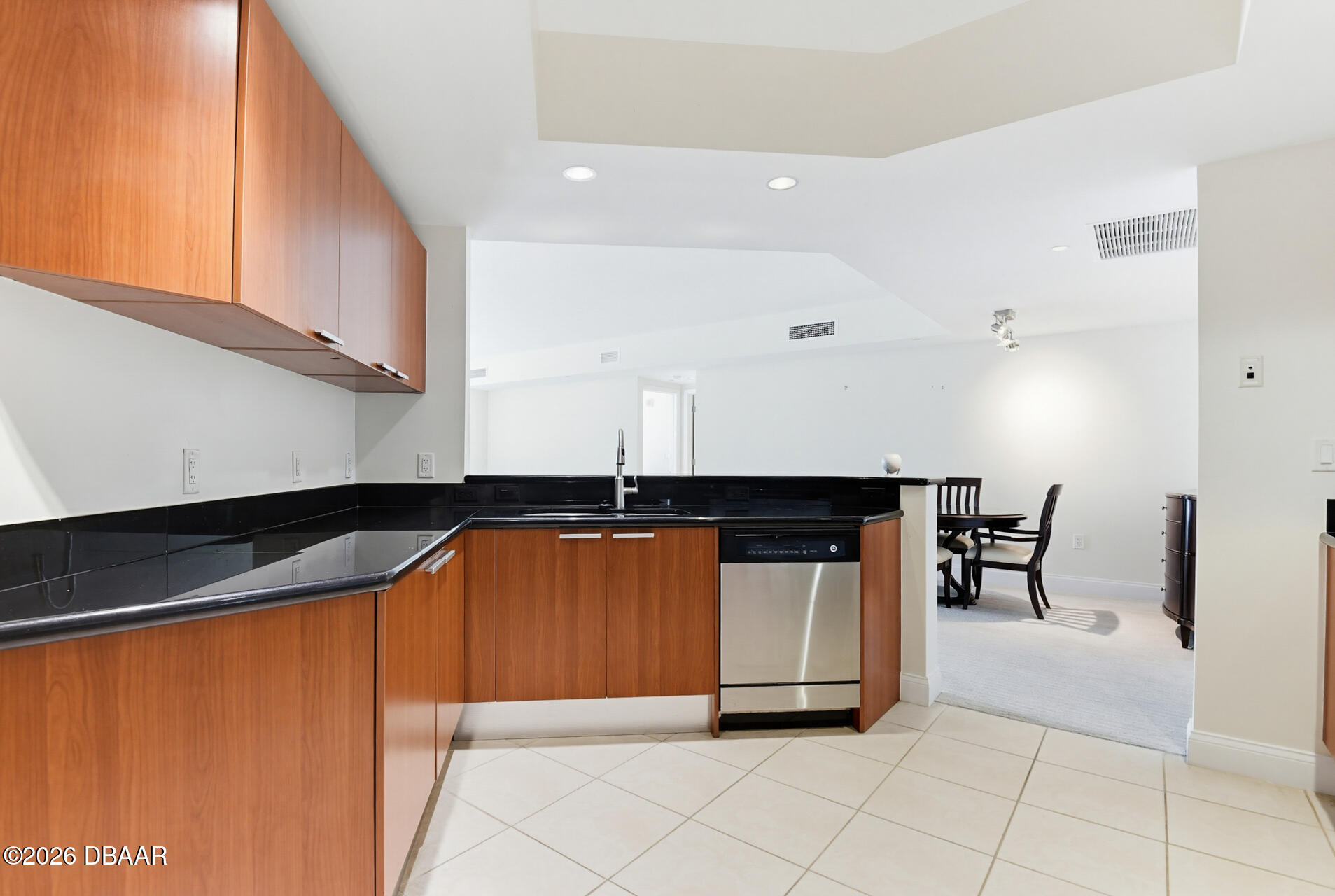 241 Riverside Drive Unit: 1604