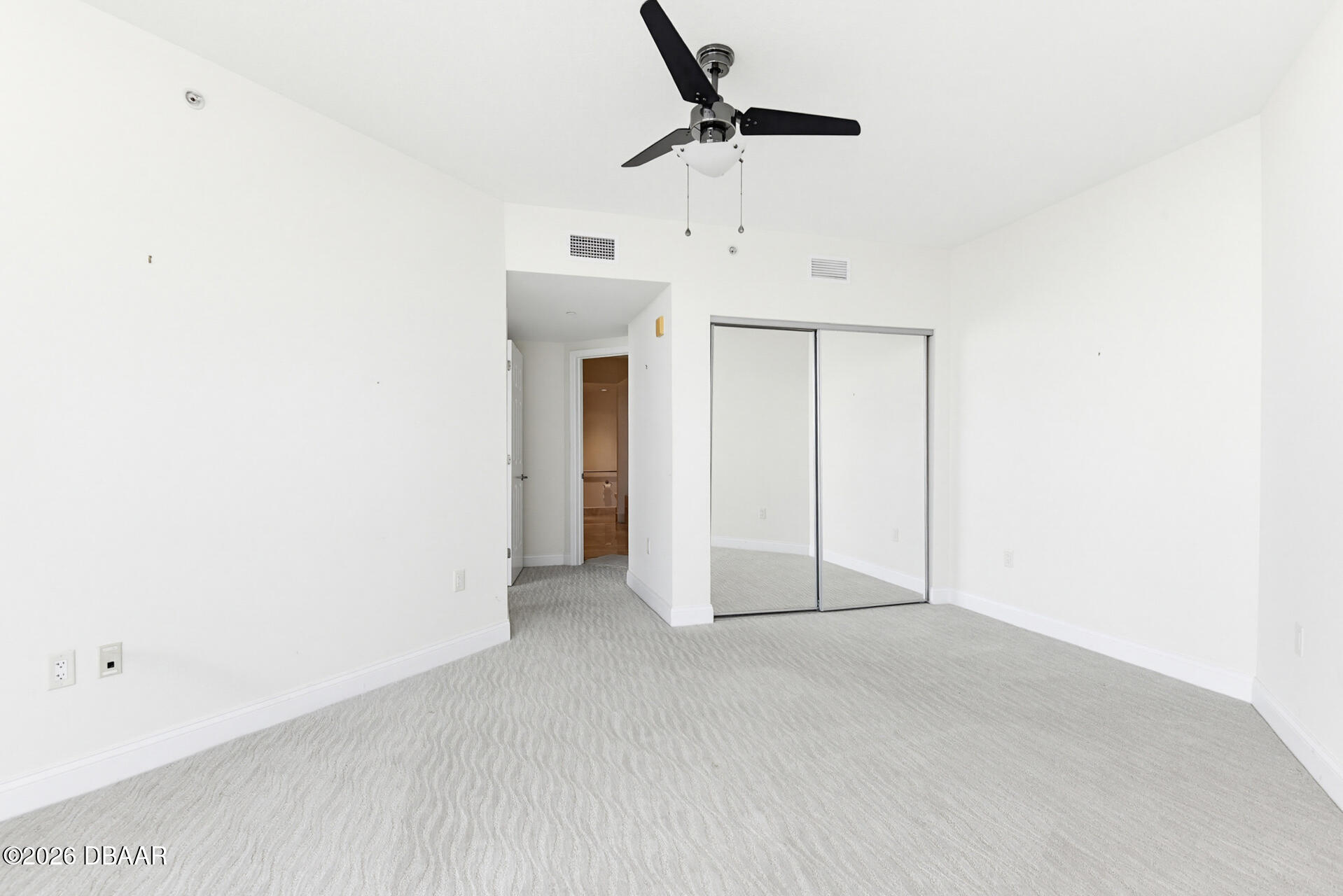 241 Riverside Drive Unit: 1604