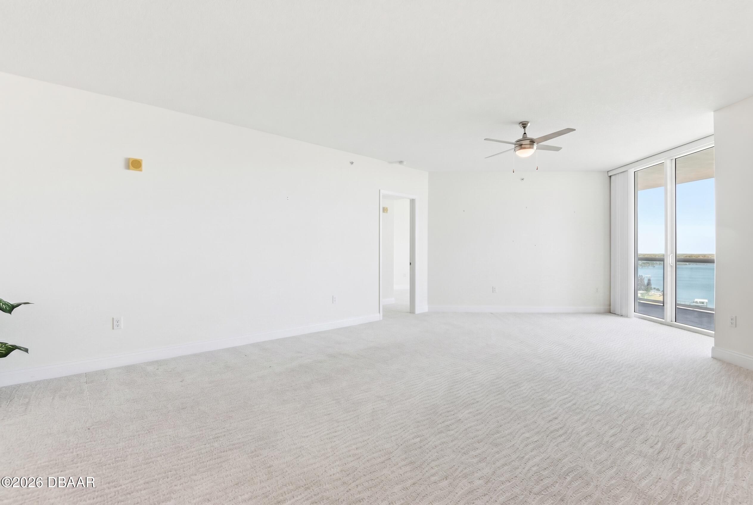 241 Riverside Drive Unit: 1604