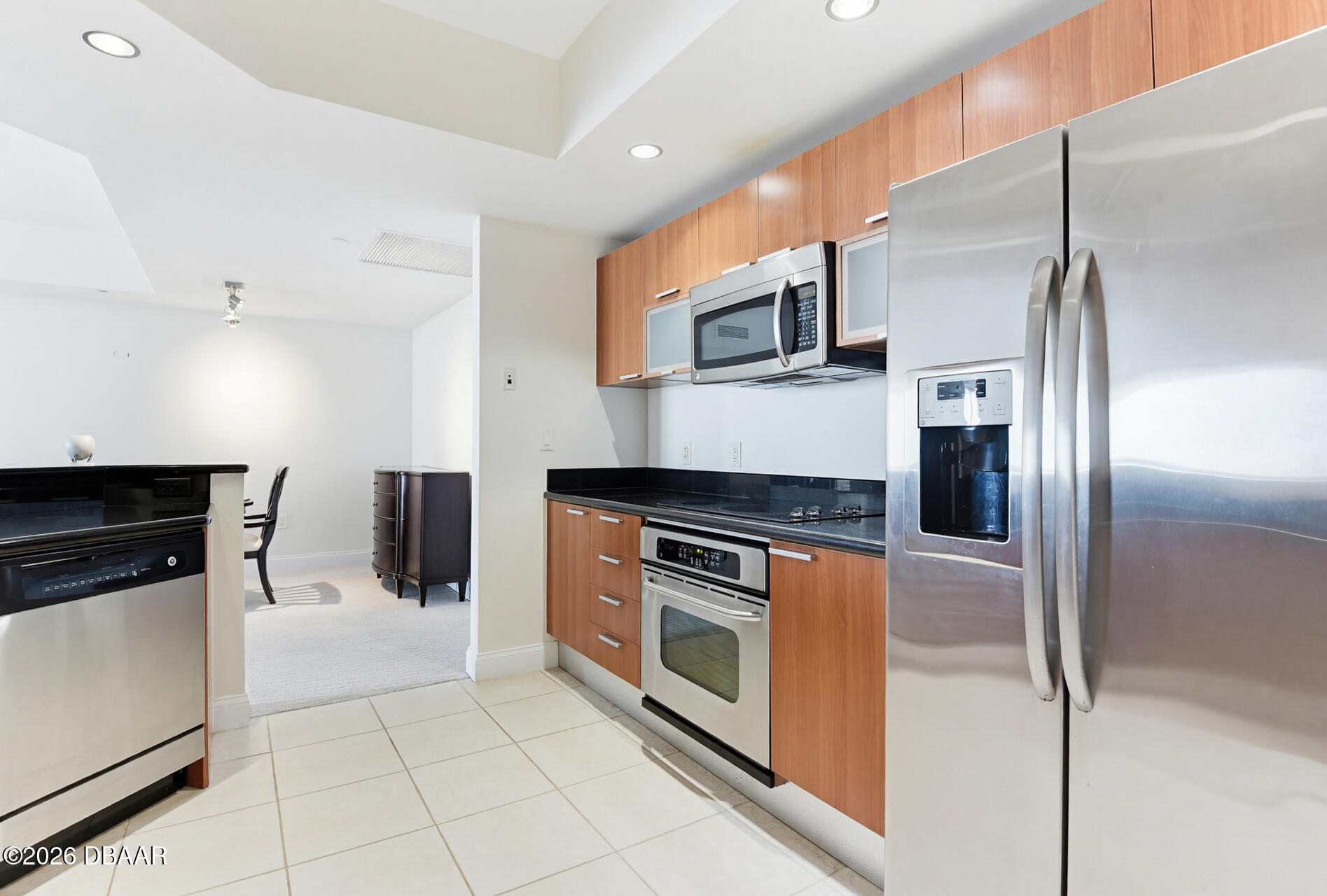 241 Riverside Drive Unit: 1604