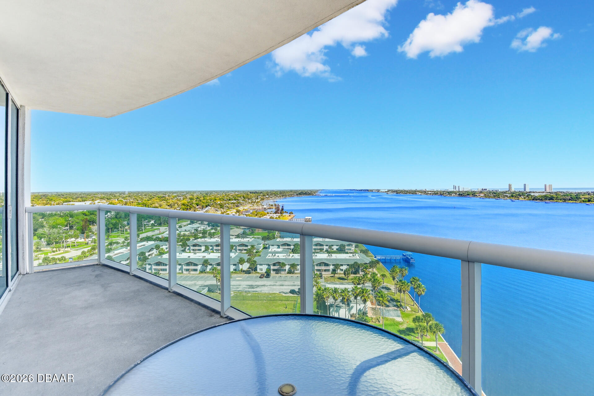 241 Riverside Drive Unit: 1604