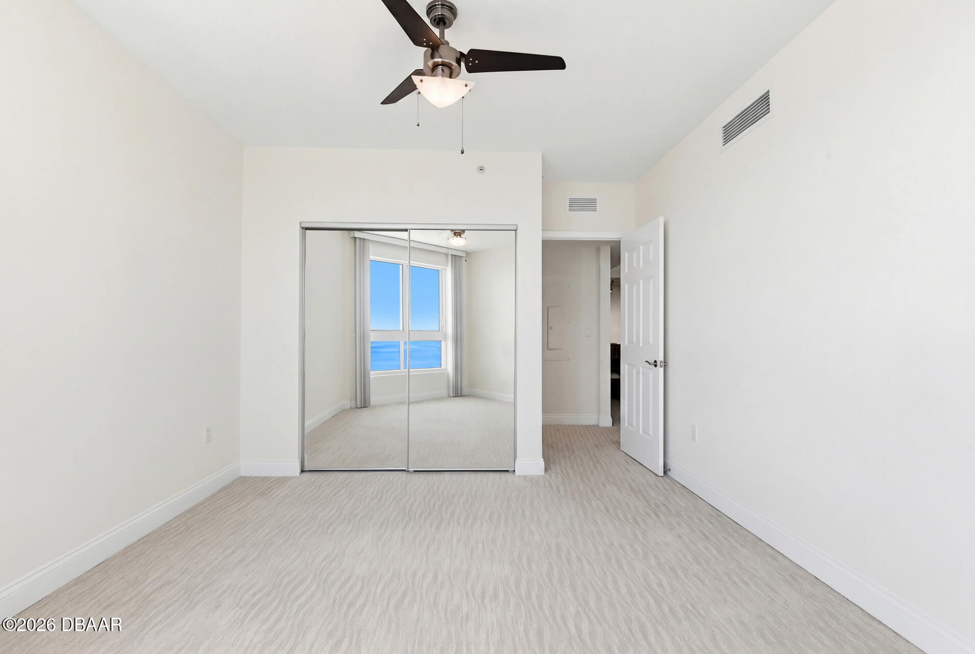 241 Riverside Drive Unit: 1604