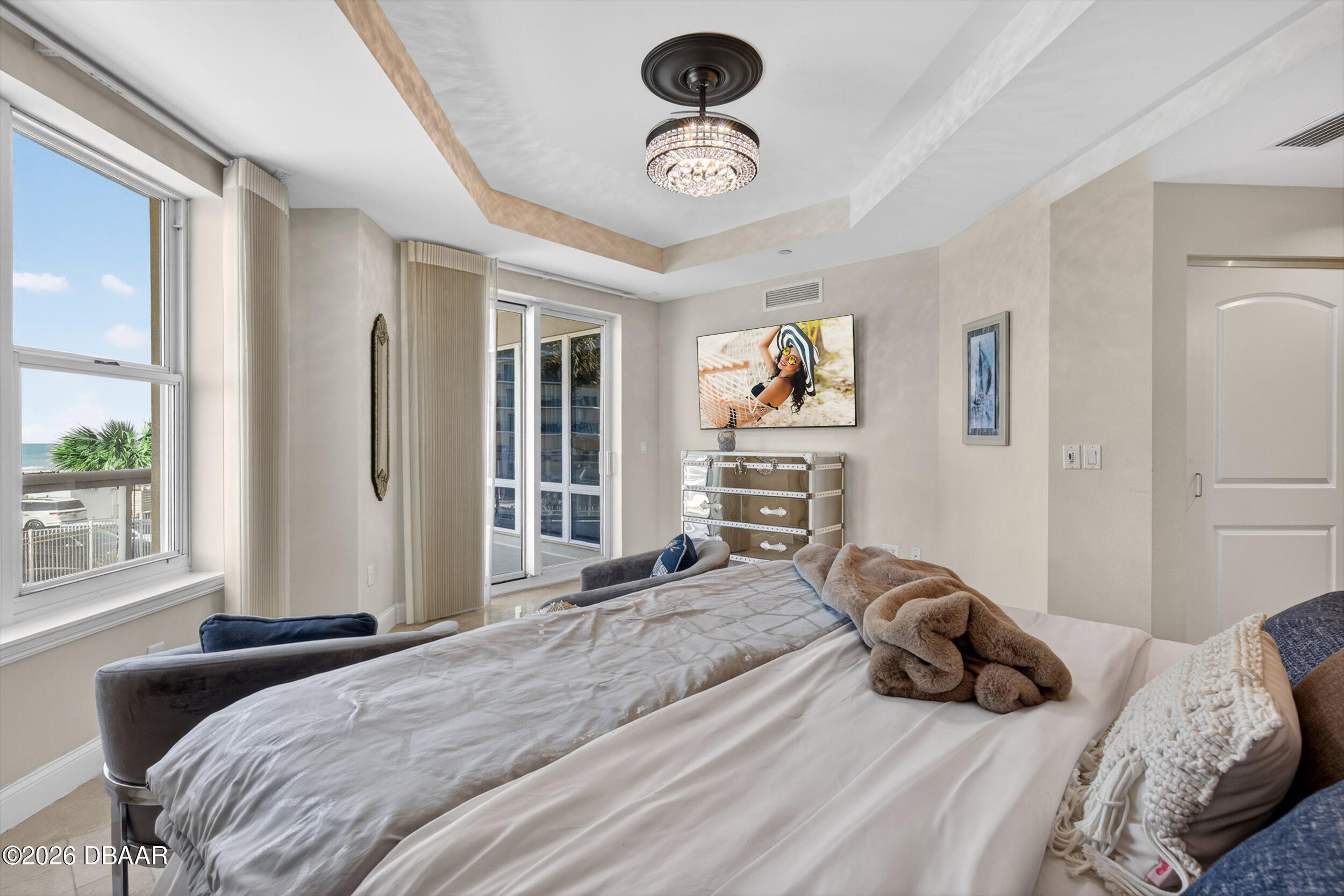 3703 S Atlantic Avenue Unit: 204