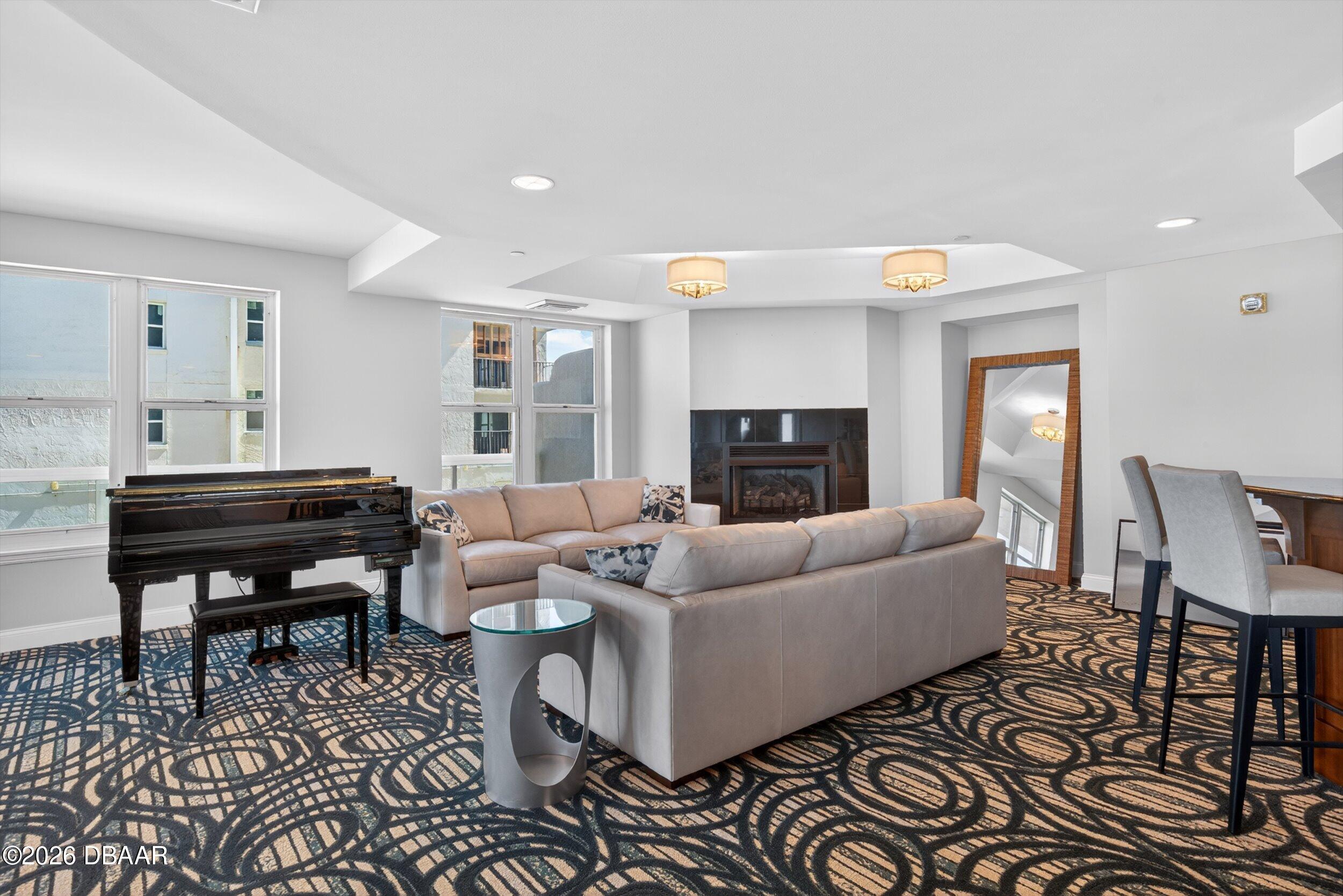 3703 S Atlantic Avenue Unit: 204