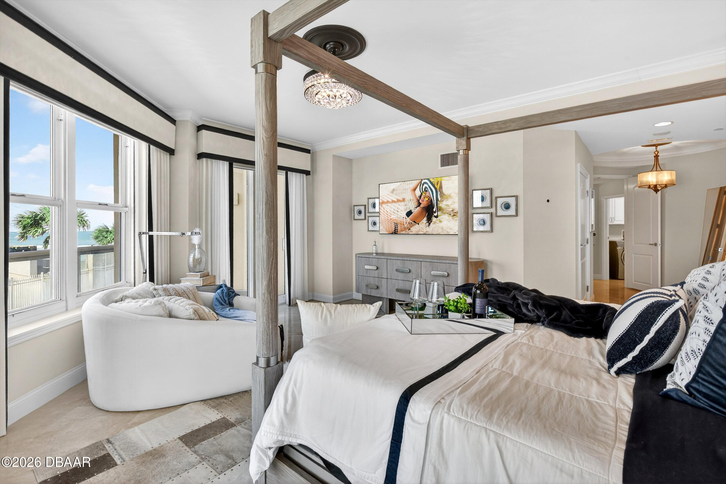 3703 S Atlantic Avenue Unit: 204