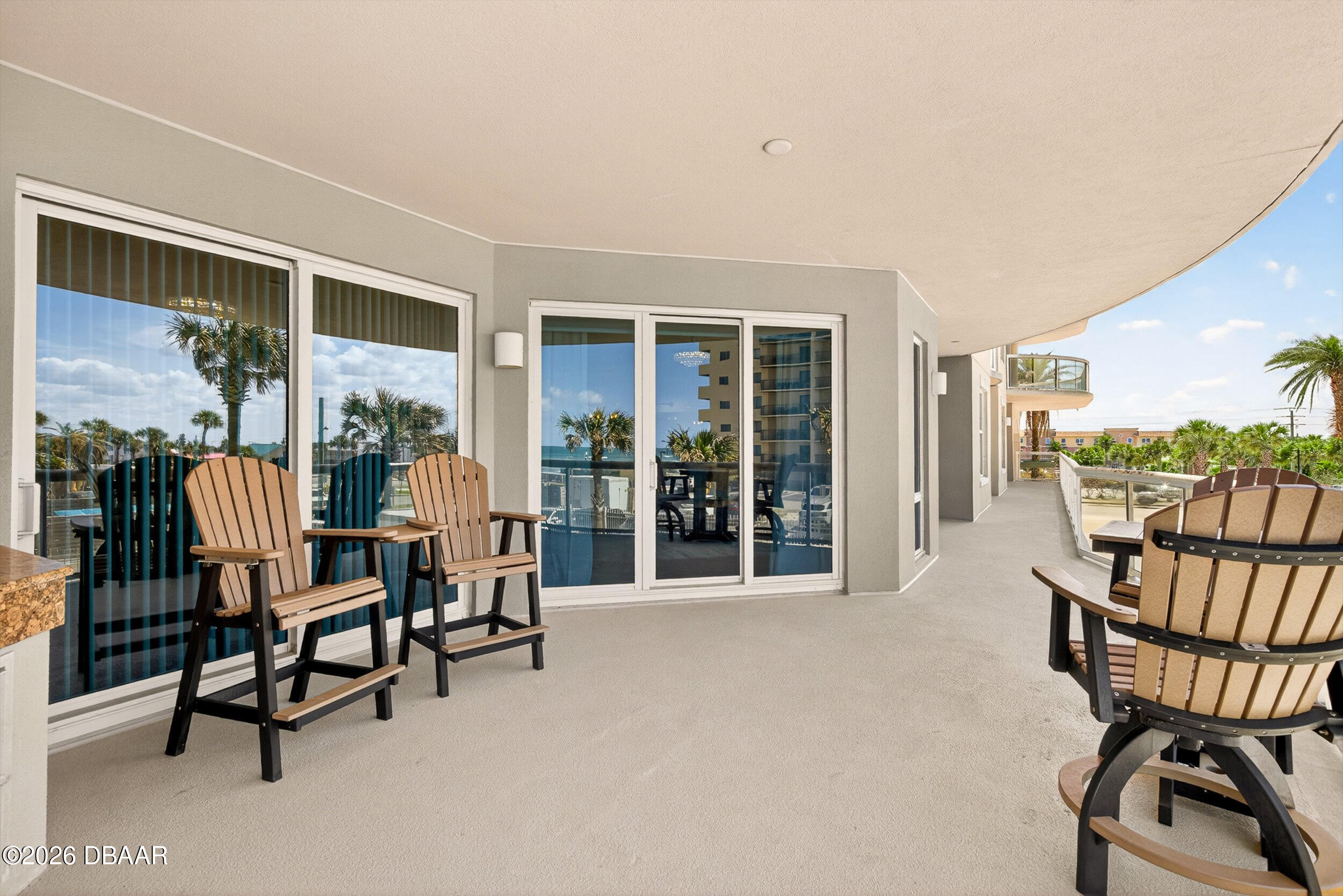 3703 S Atlantic Avenue Unit: 204