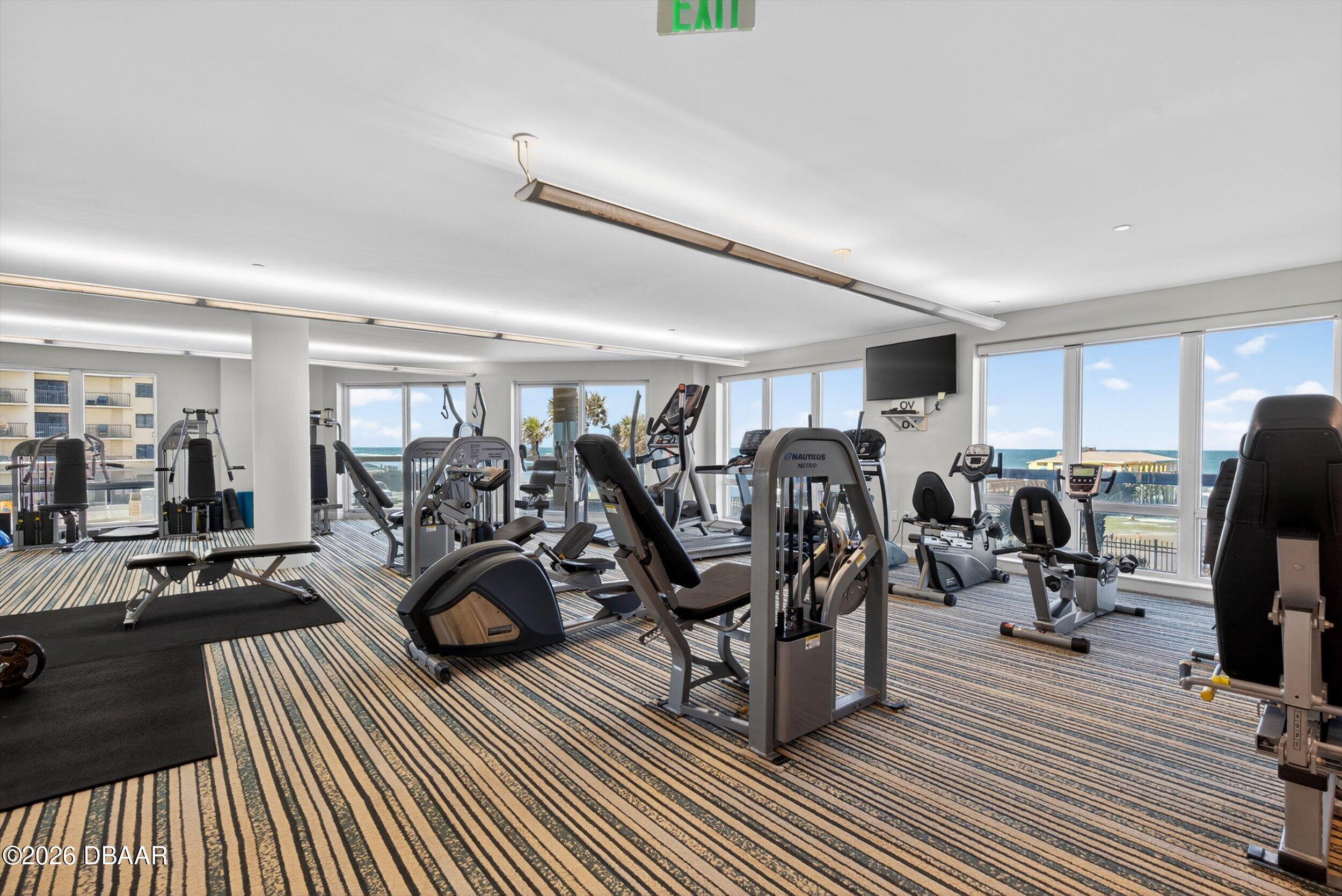 3703 S Atlantic Avenue Unit: 204