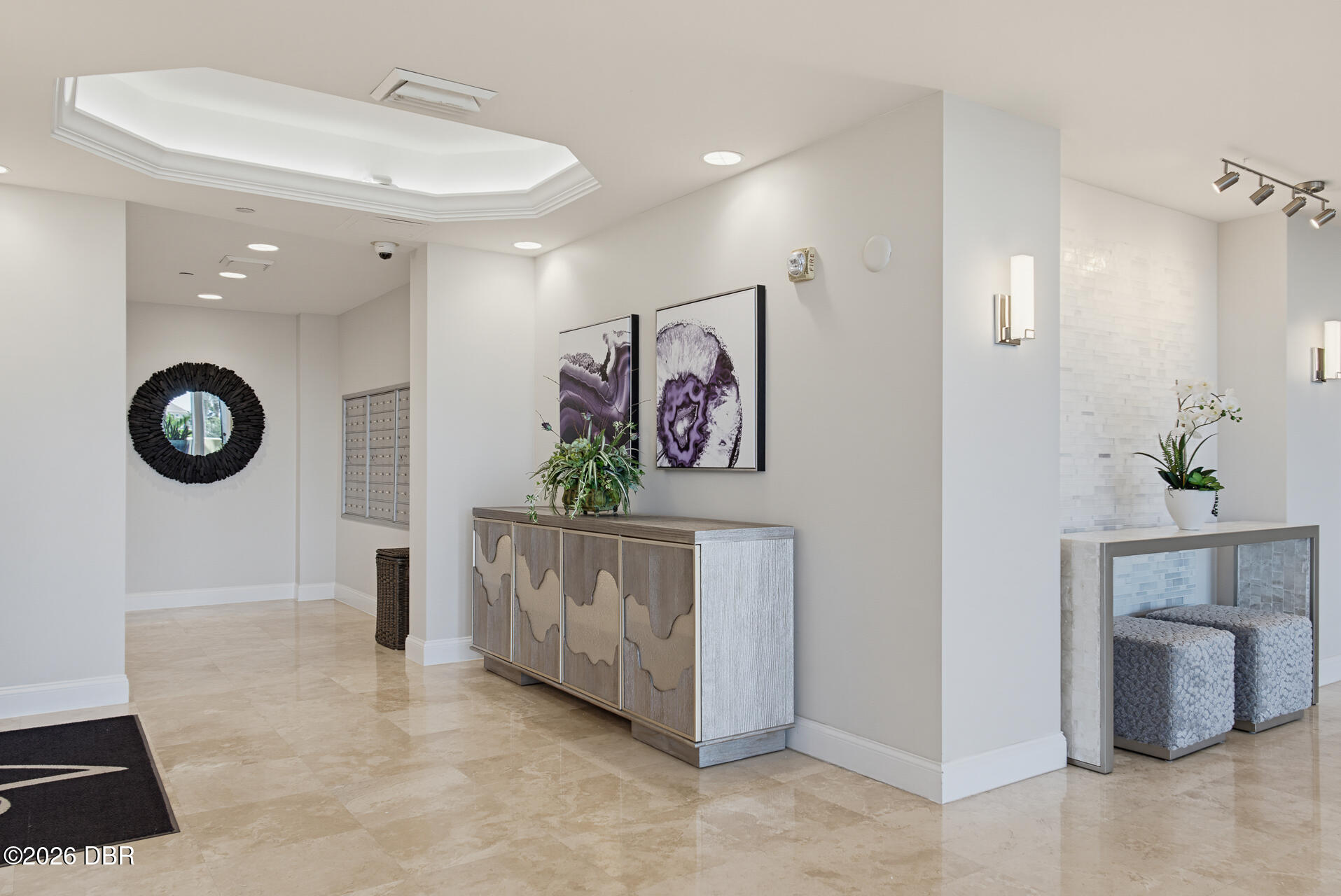 3703 S Atlantic Avenue Unit: 204