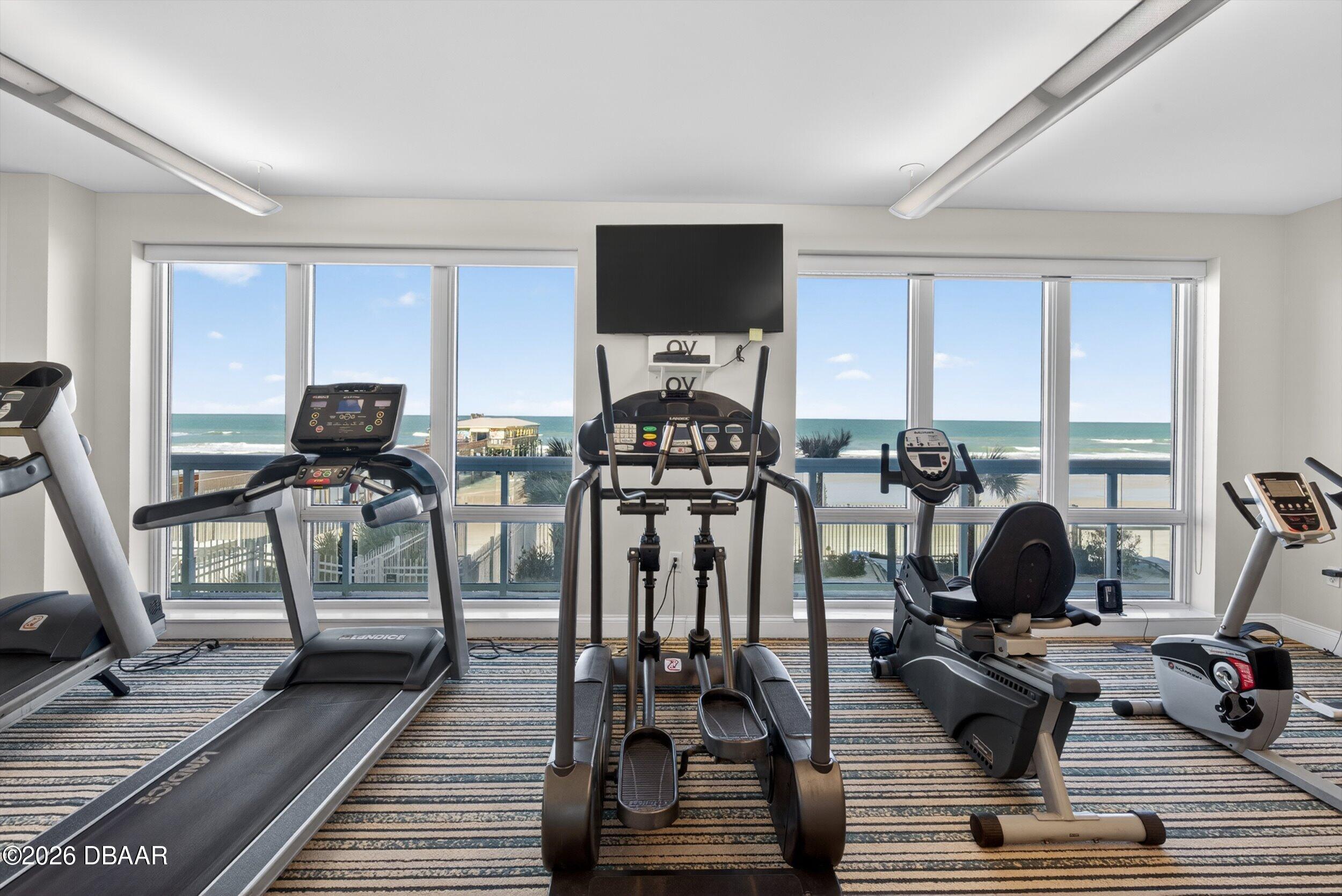 3703 S Atlantic Avenue Unit: 204