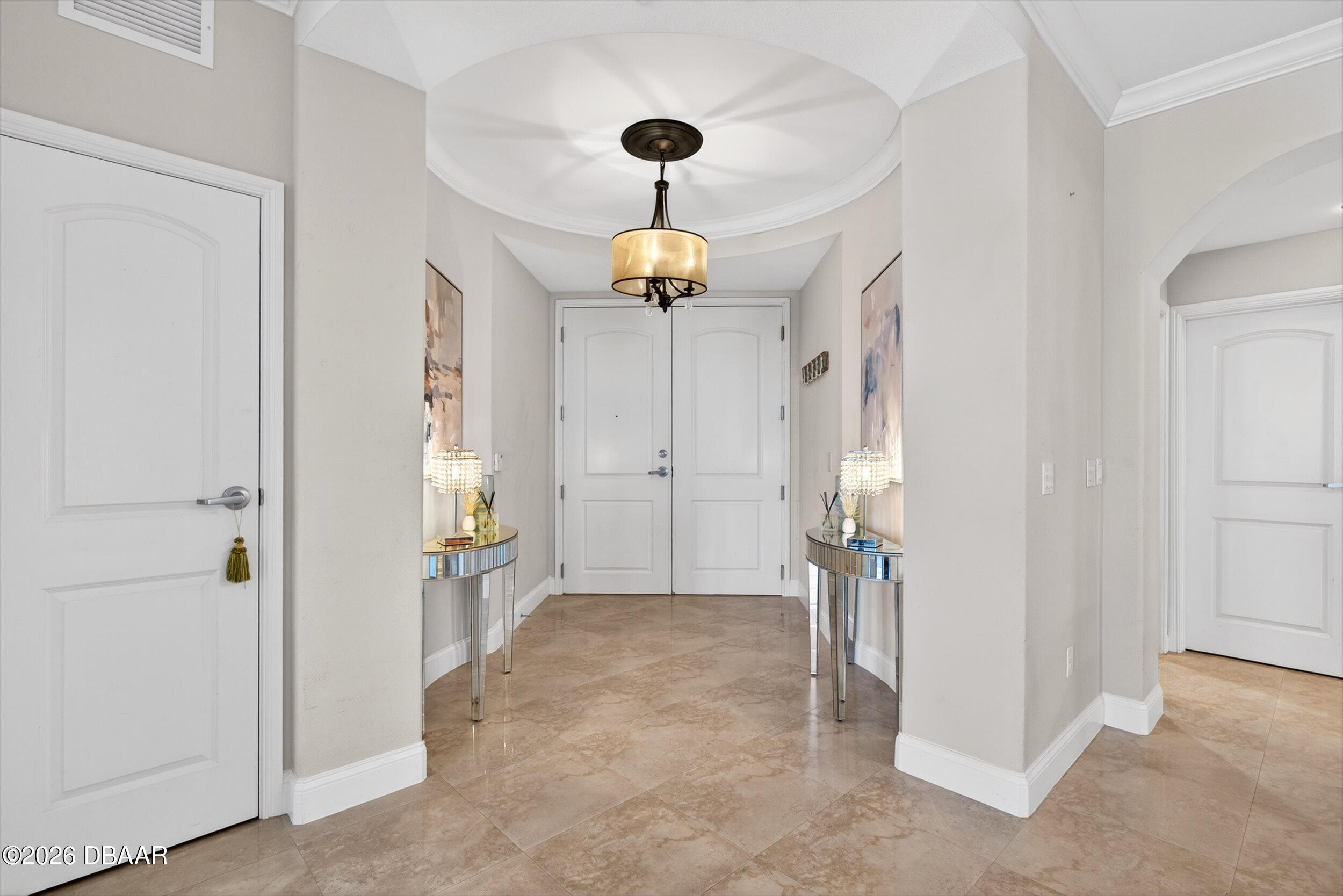 3703 S Atlantic Avenue Unit: 204