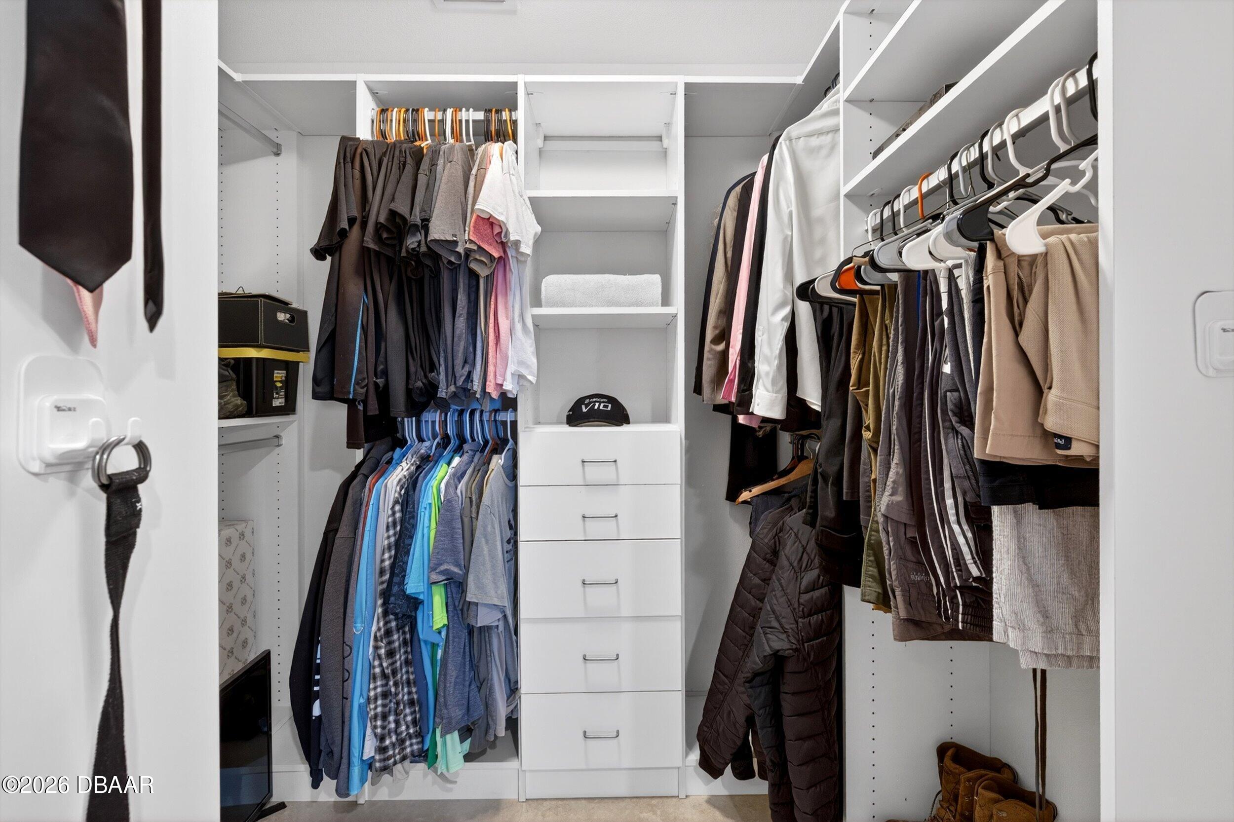 3703 S Atlantic Avenue Unit: 204