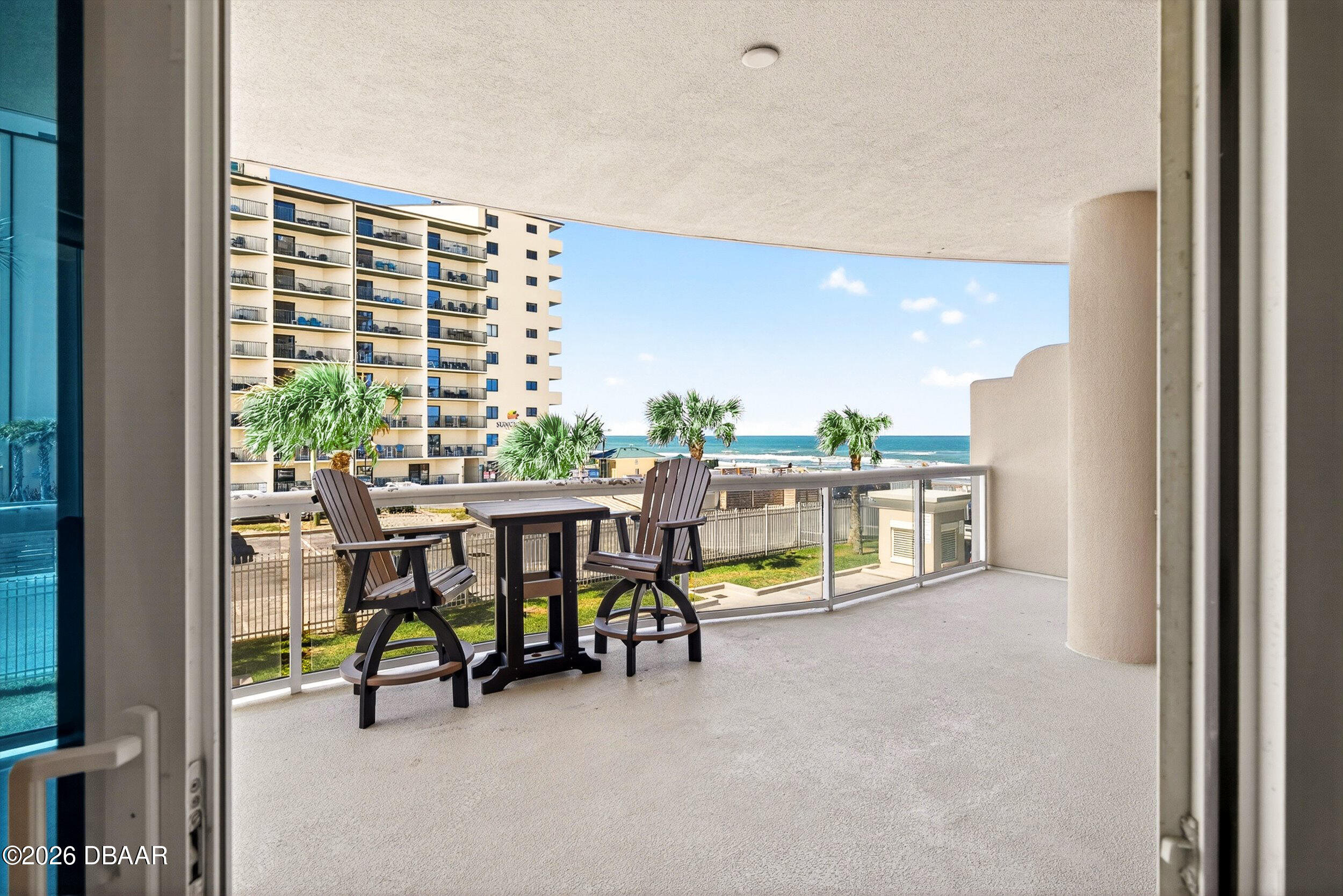 3703 S Atlantic Avenue Unit: 204