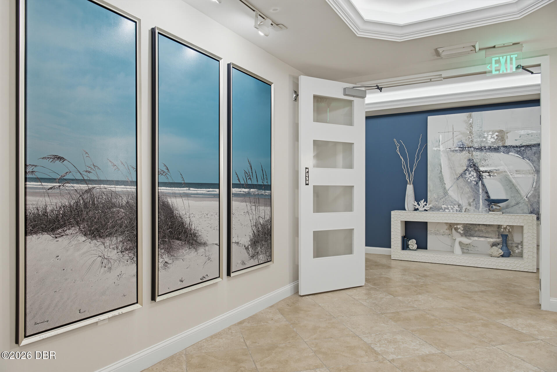 3703 S Atlantic Avenue Unit: 204