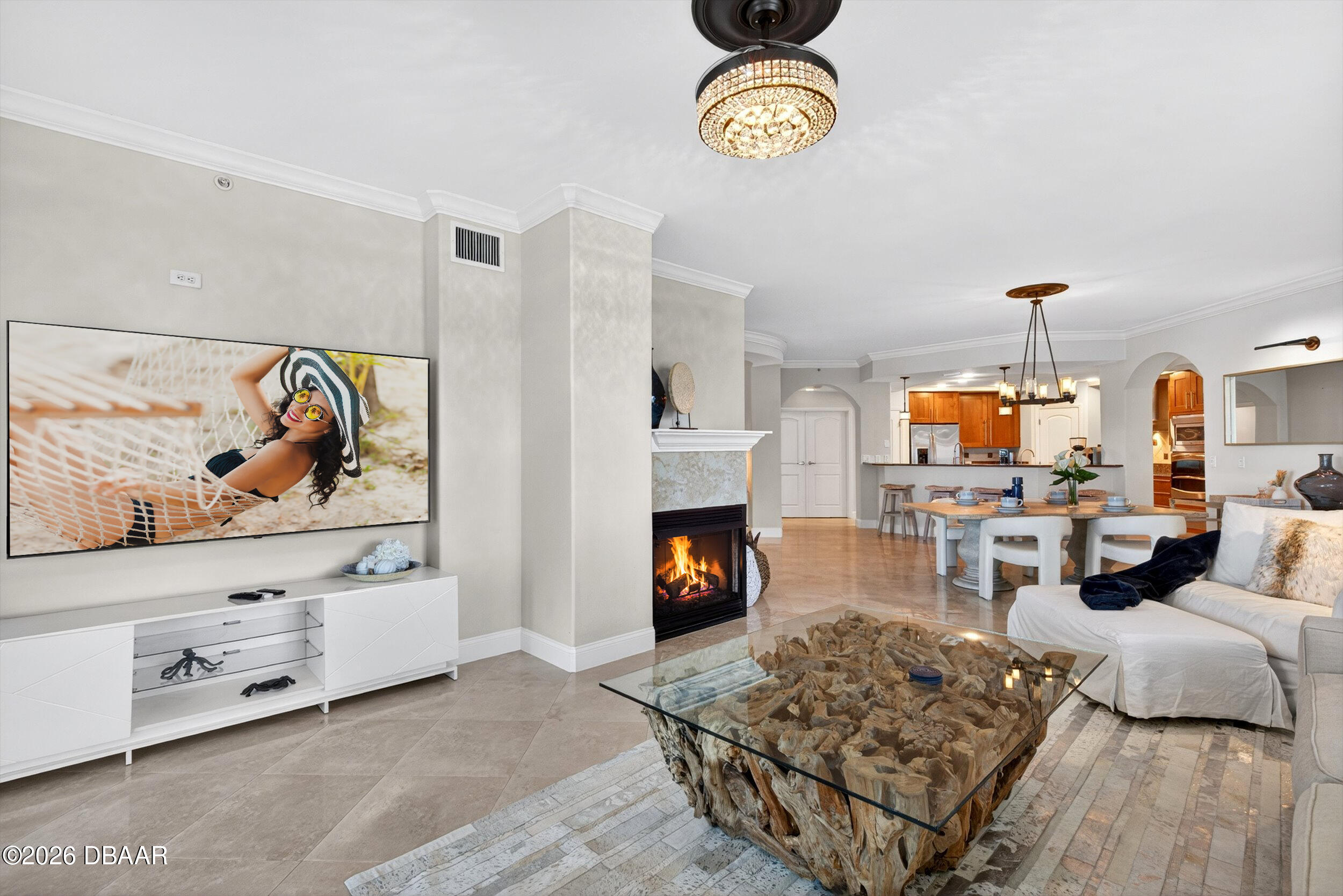 3703 S Atlantic Avenue Unit: 204