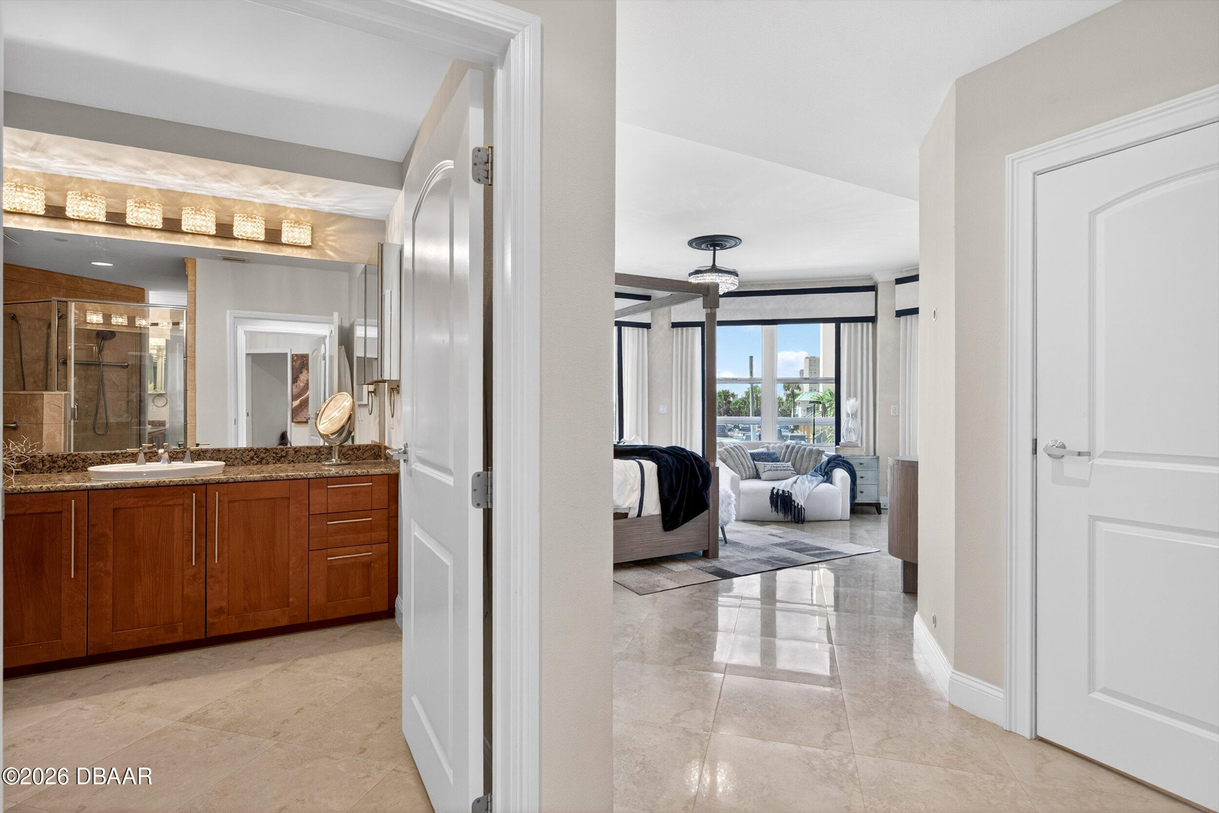 3703 S Atlantic Avenue Unit: 204