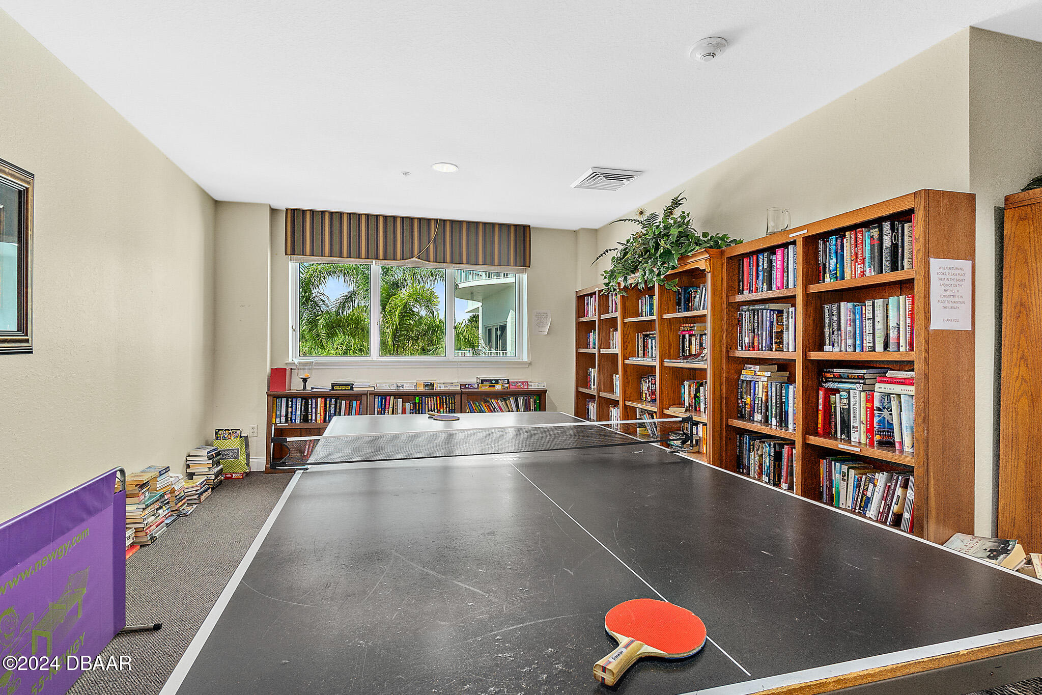 2 Oceans West Boulevard Unit: 606