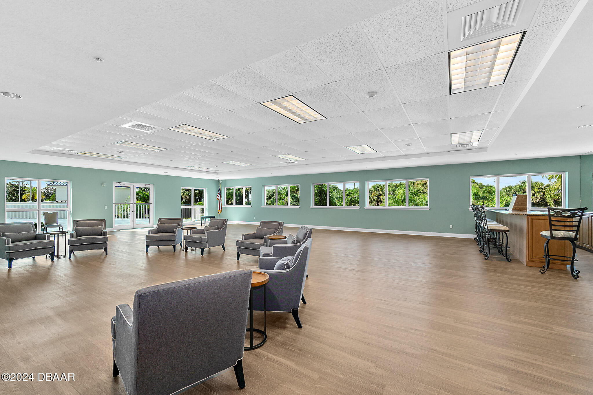 2 Oceans West Boulevard Unit: 606