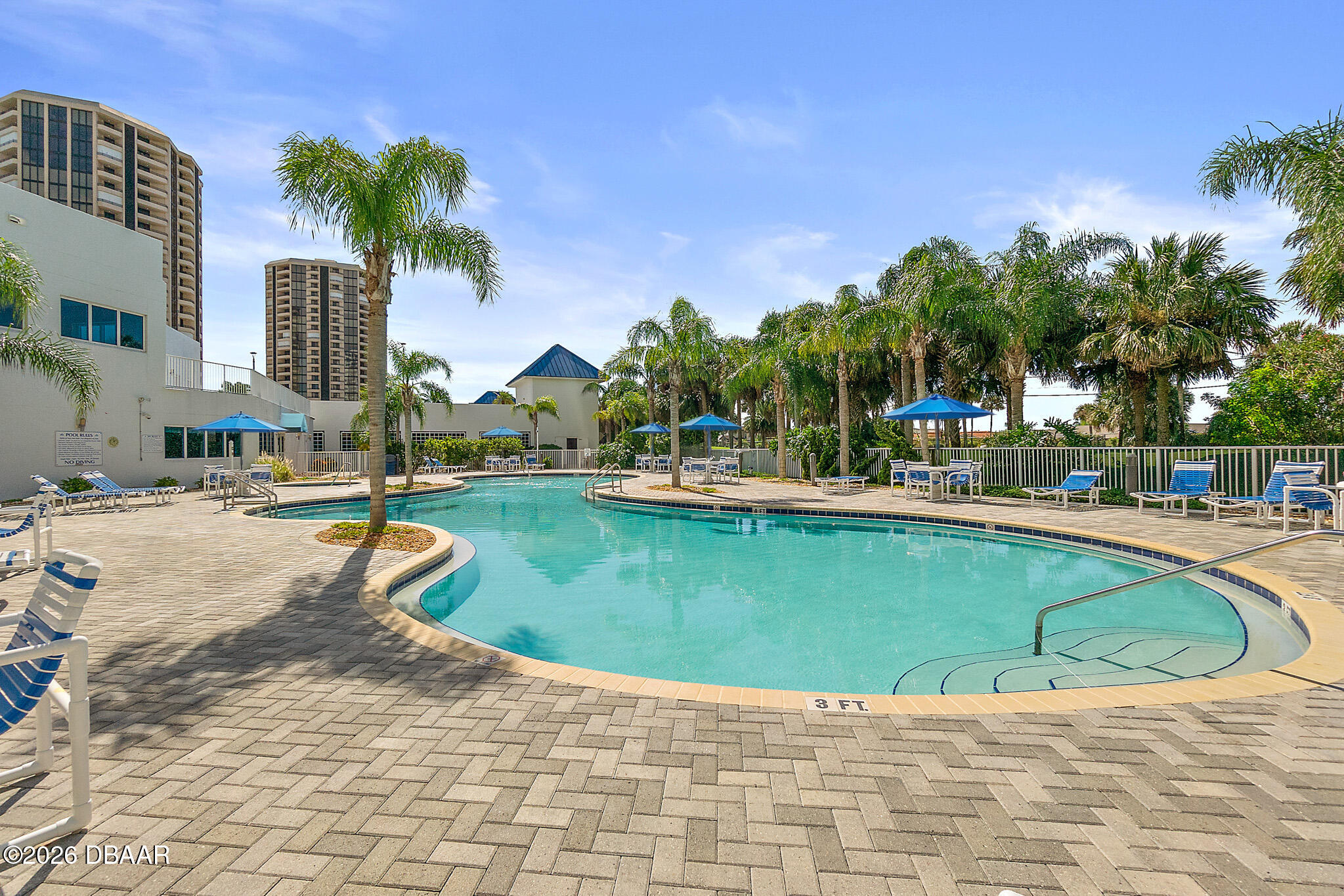 2 Oceans West Boulevard Unit: 1702