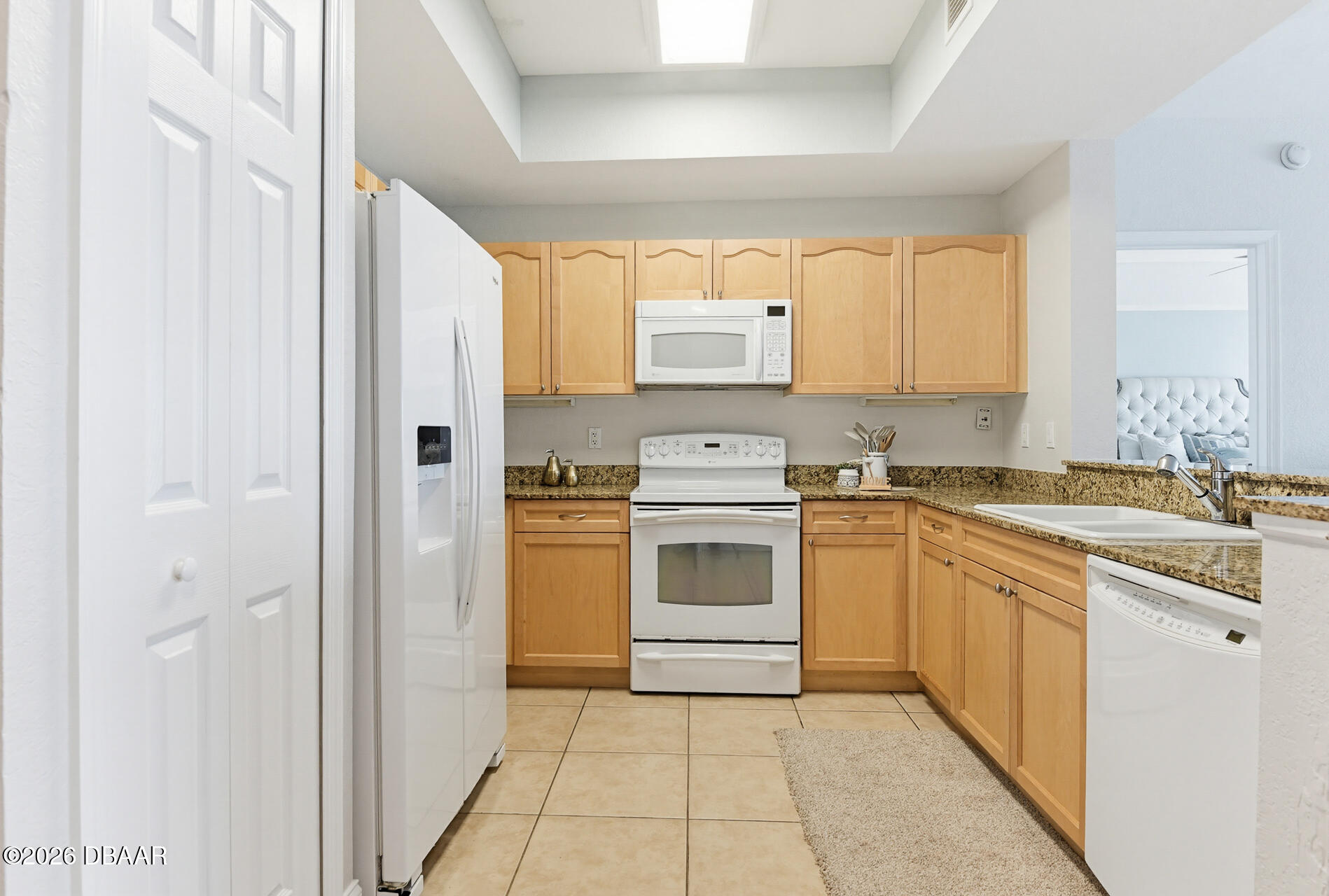 2 Oceans West Boulevard Unit: 1702