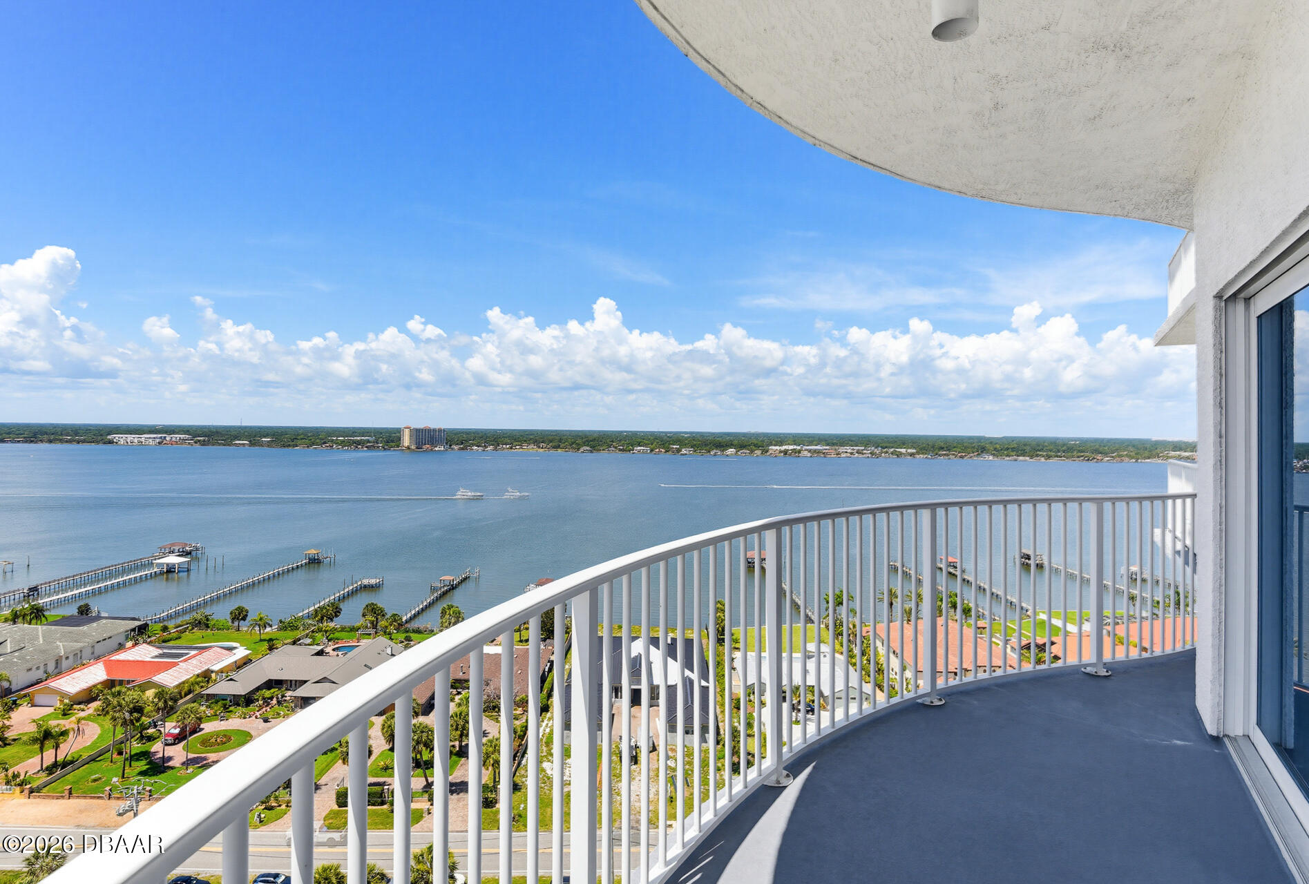 2 Oceans West Boulevard Unit: 1702